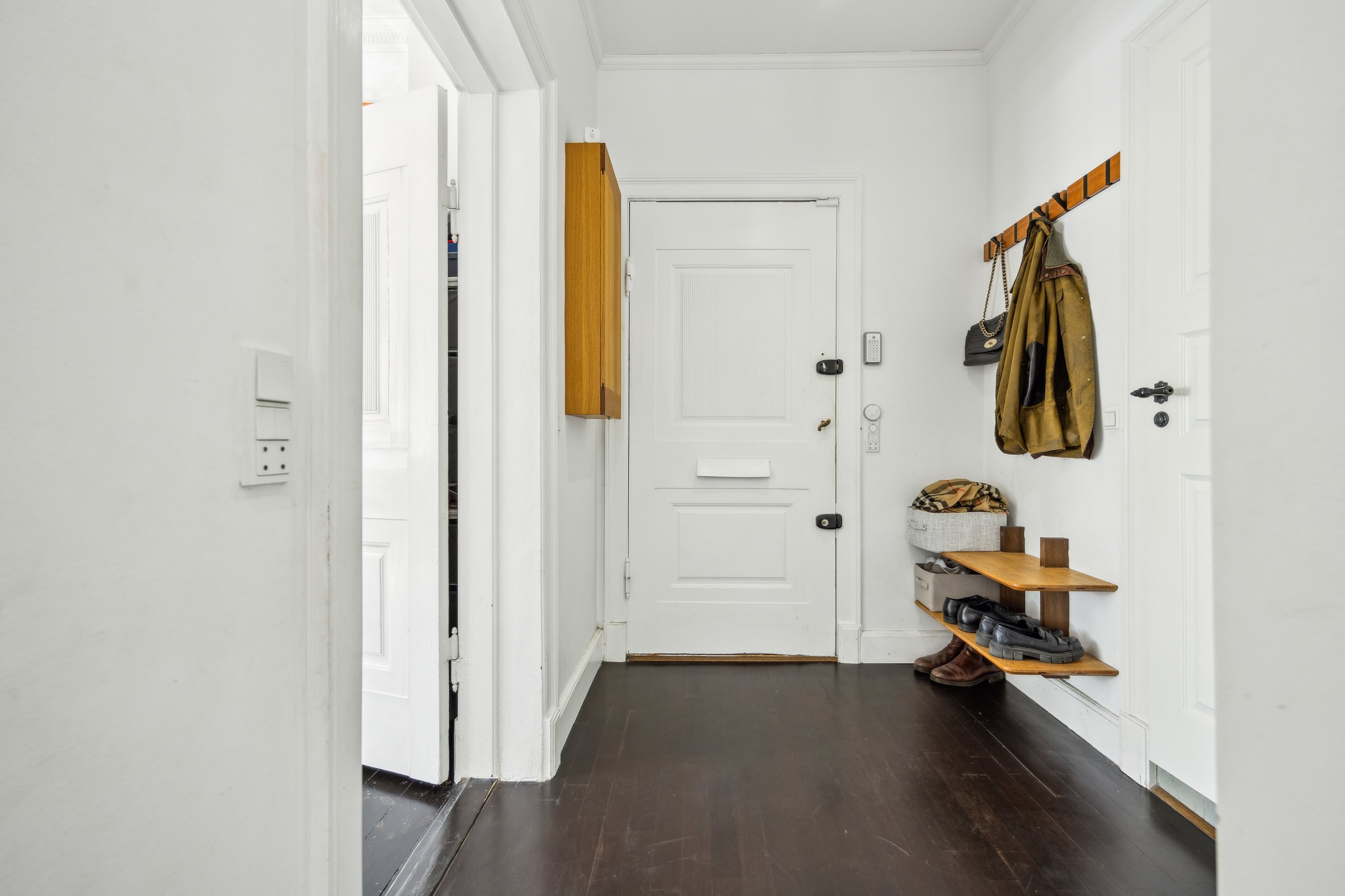 Miniaturebillede 1: entré. Billede af Forchhammersvej 14, st.. th., 1920 Frederiksberg C