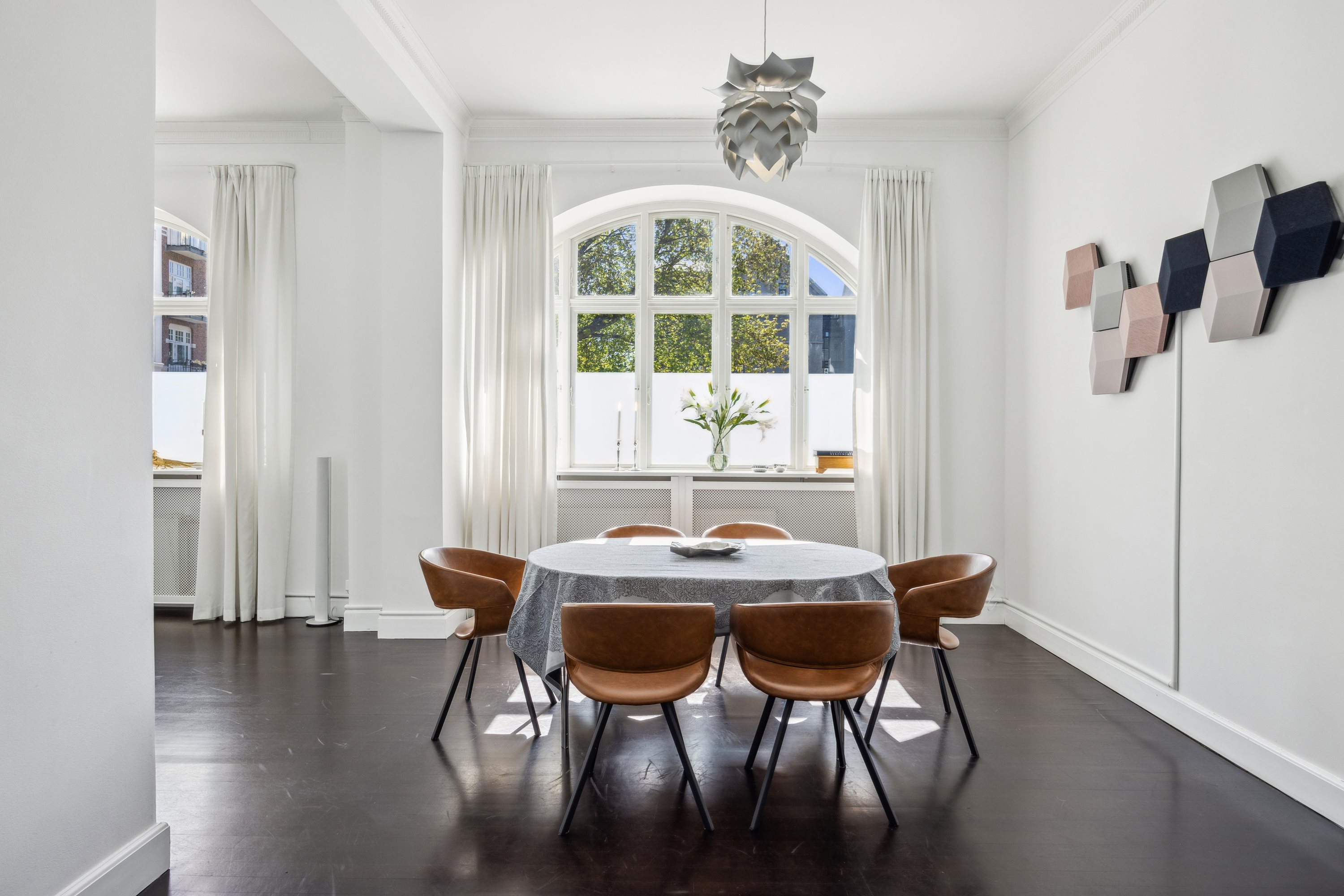 Fremhævet spisestue billede i fuldskærmstilstand. Billede af Forchhammersvej 14, st.. th., 1920 Frederiksberg C