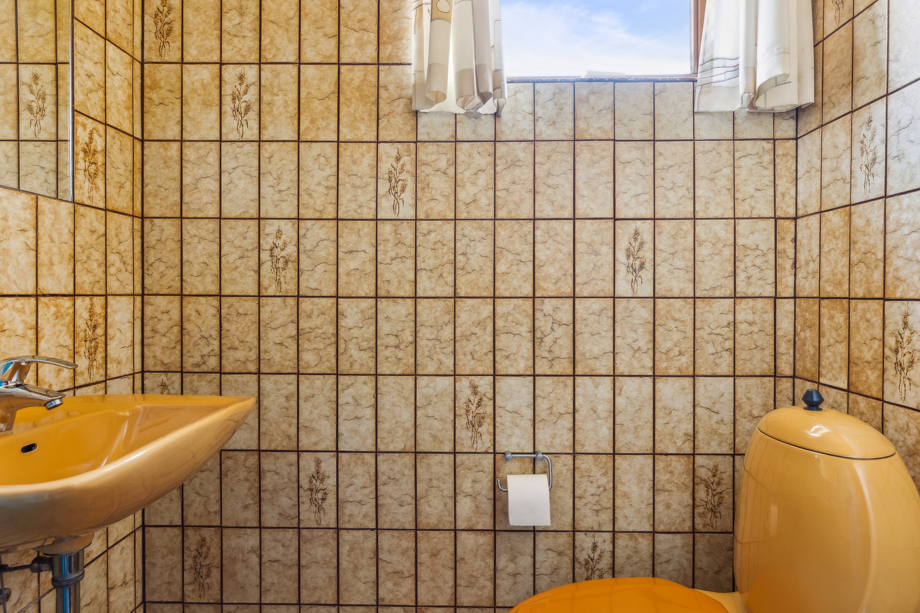 Fremhævet toilet billede i fuldskærmstilstand. Billede af Krogen 1, Bjergsted, 4450 Jyderup