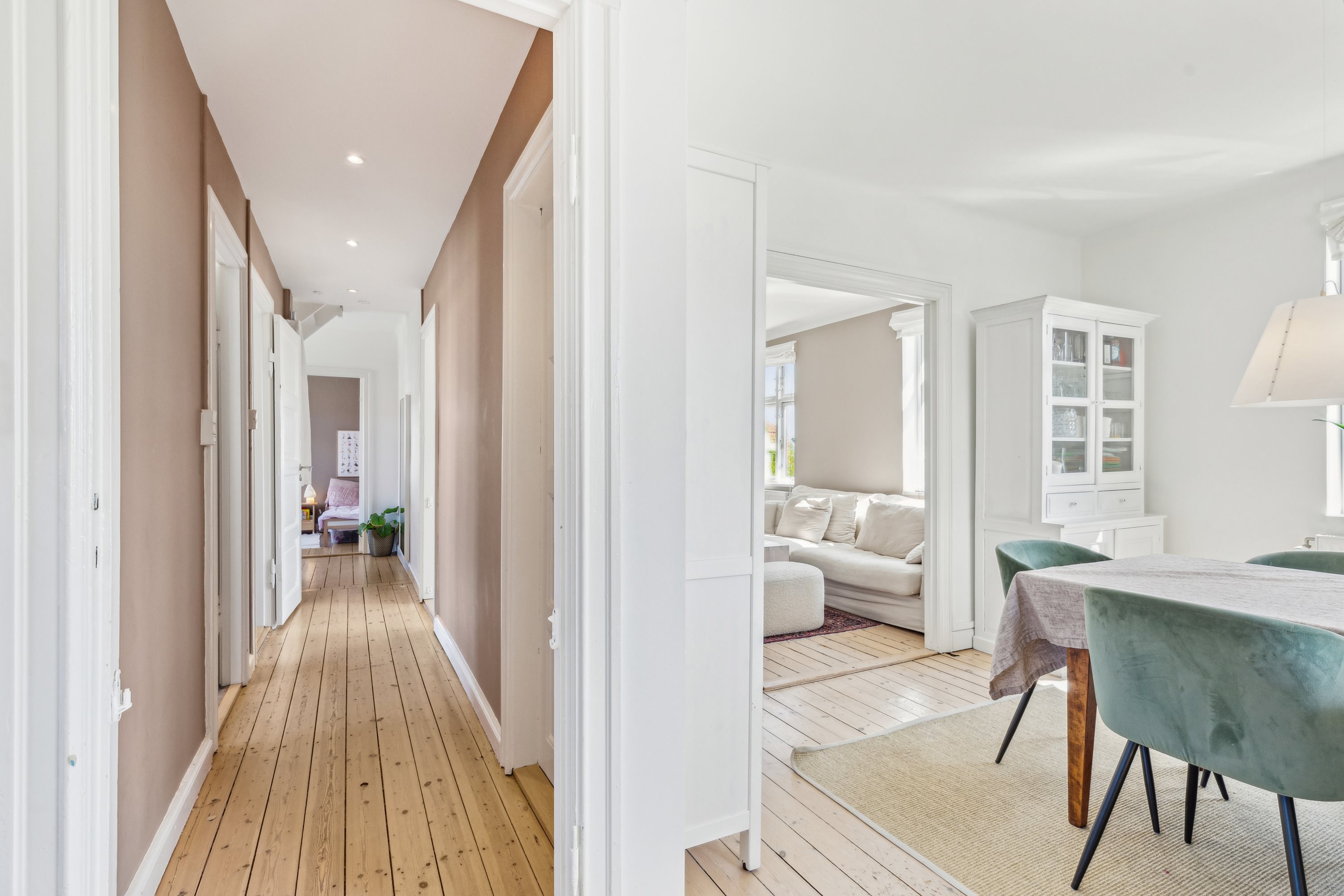 Fremhævet gang billede i fuldskærmstilstand. Billede af Hyltebjerg Allé 85, 1., 2720 Vanløse