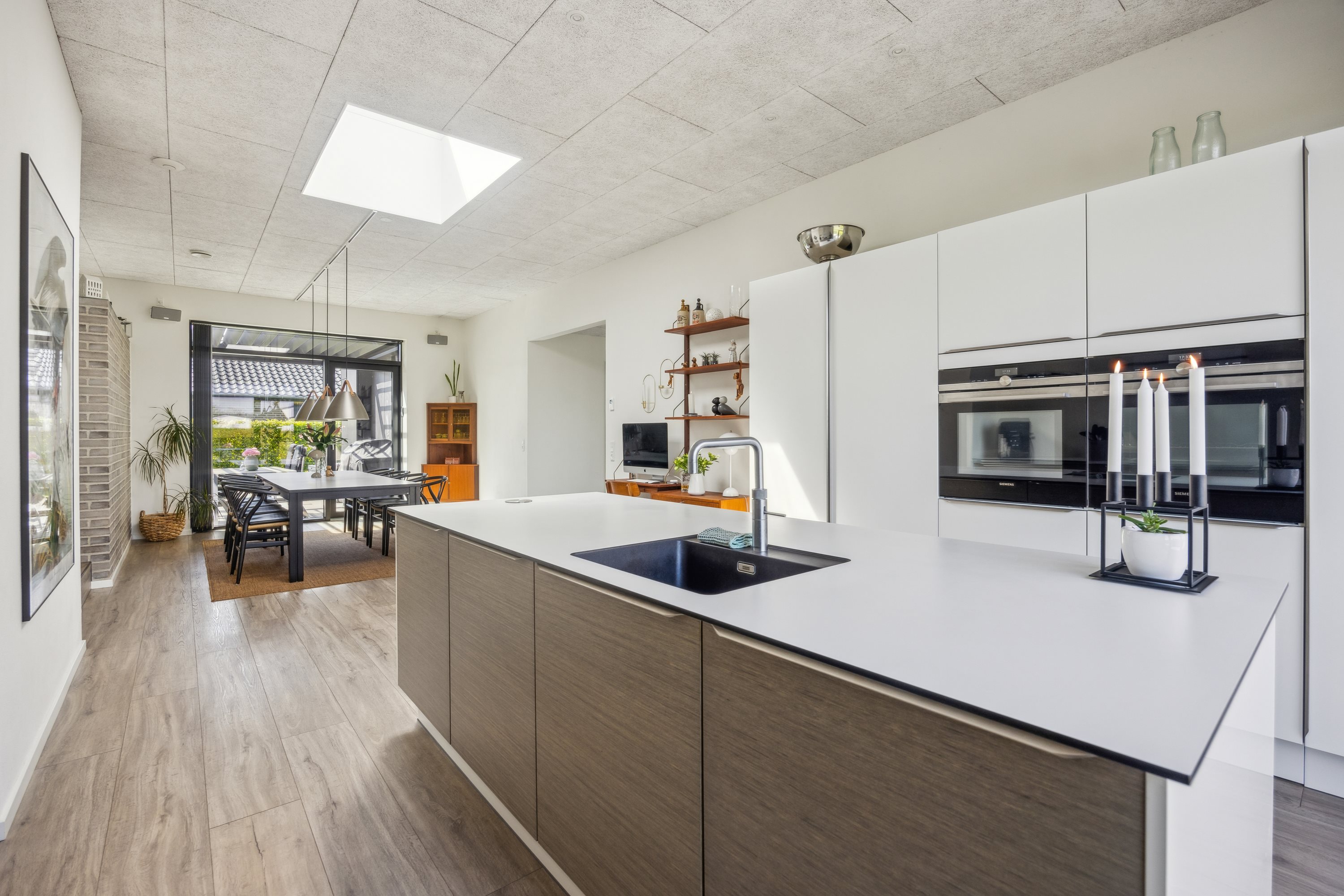 Fremhævet køkken billede i fuldskærmstilstand. Billede af Johannes V. Jensens Vej 1, 9500 Hobro