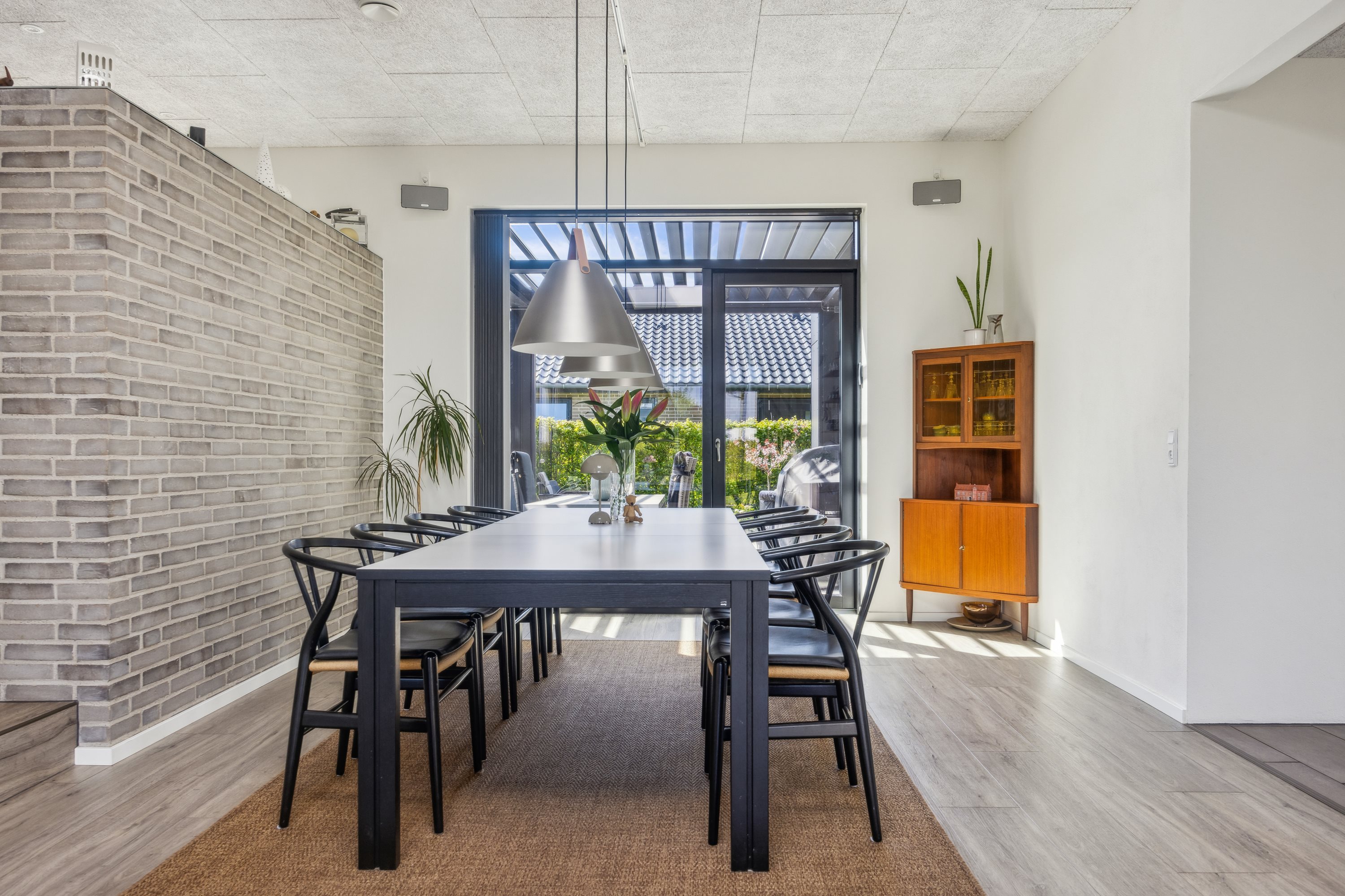 Fremhævet køkken-alrum billede i fuldskærmstilstand. Billede af Johannes V. Jensens Vej 1, 9500 Hobro