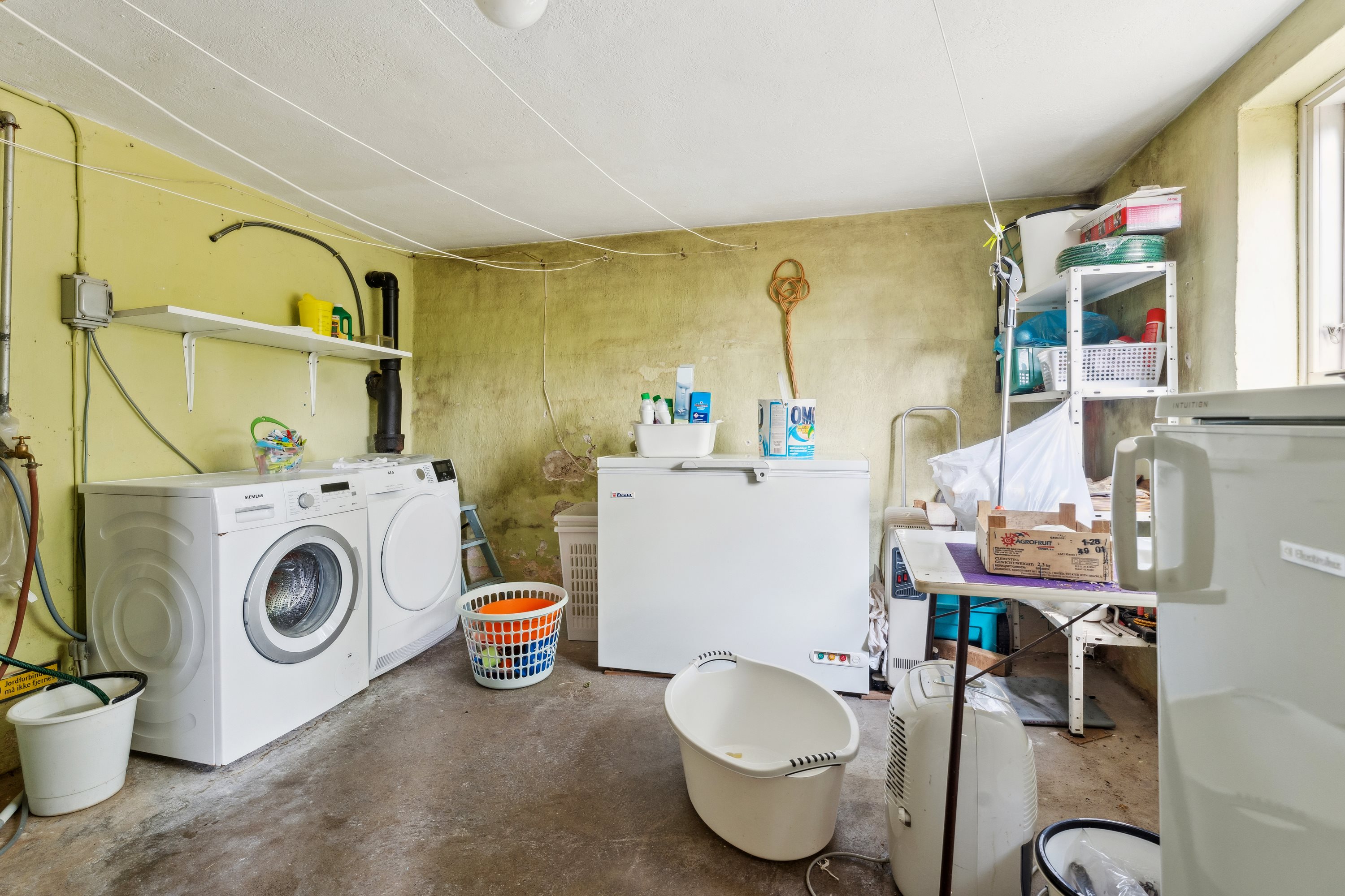 Fremhævet vaskerum billede i fuldskærmstilstand. Billede af Bjerrevej 7, 8840 Rødkærsbro