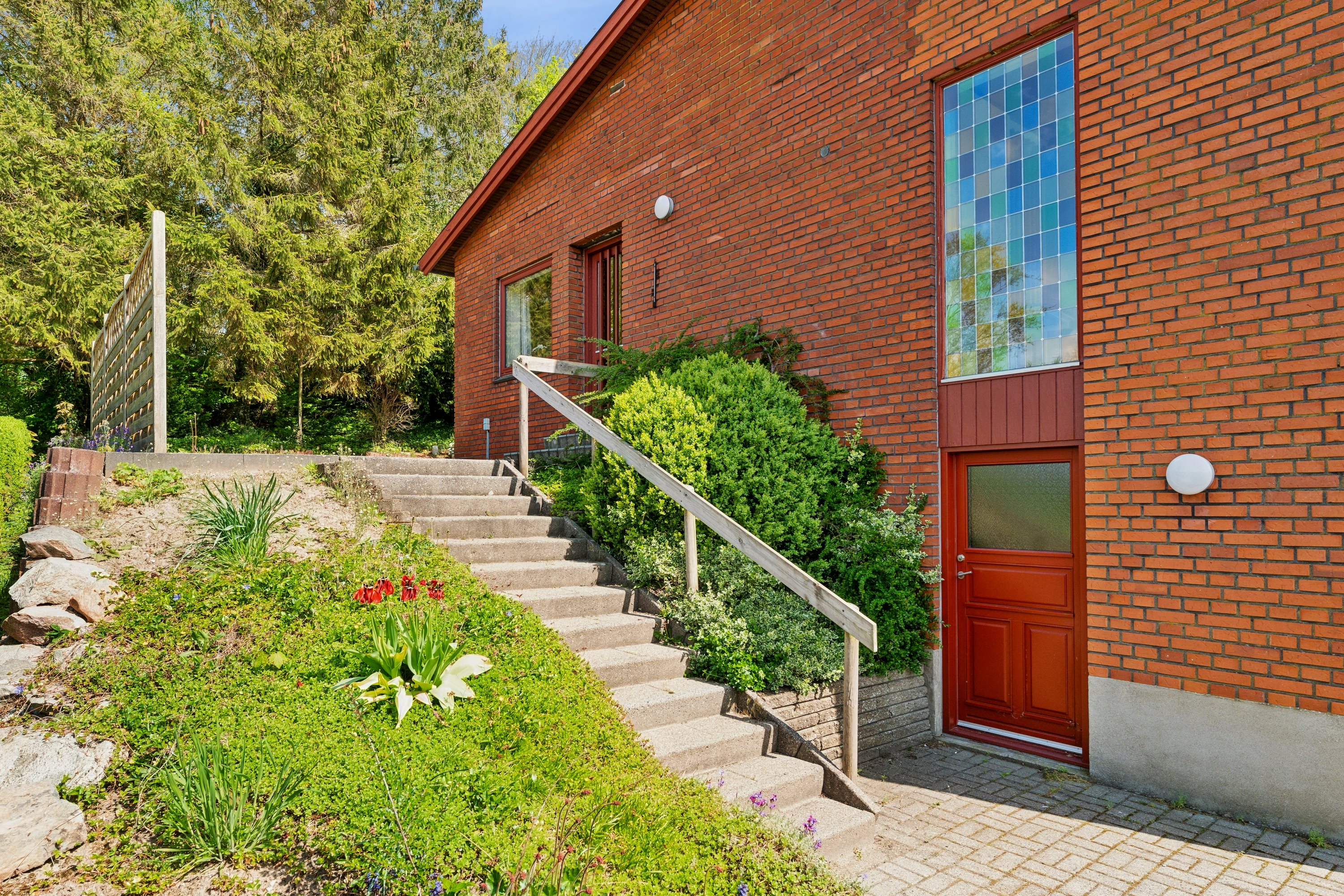 Fremhævet ejendom 1 billede i fuldskærmstilstand. Billede af Bjerrevej 7, 8840 Rødkærsbro