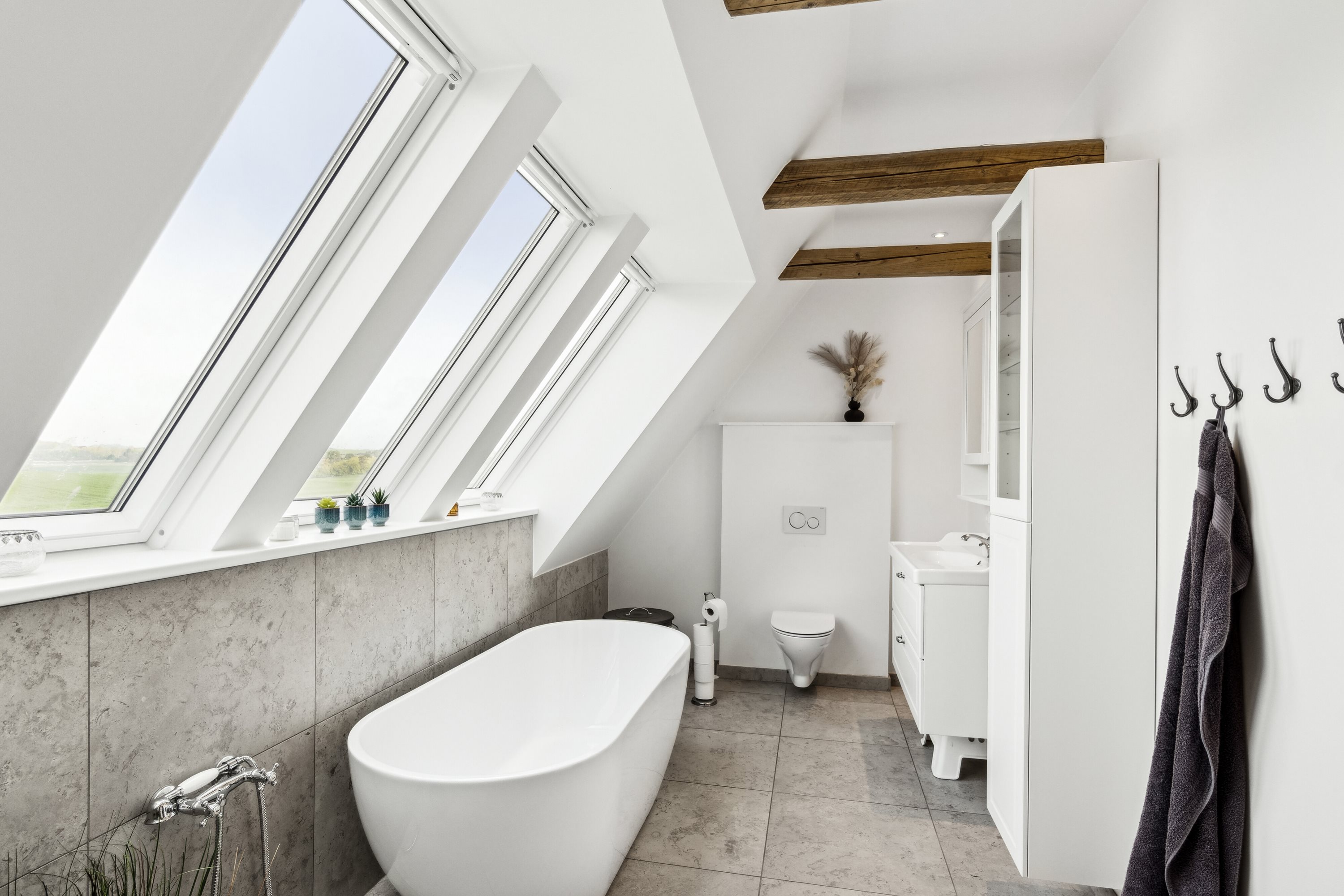 Fremhævet badeværelse billede i fuldskærmstilstand. Billede af Dybedalsvej 1, Tolsager, 4550 Asnæs