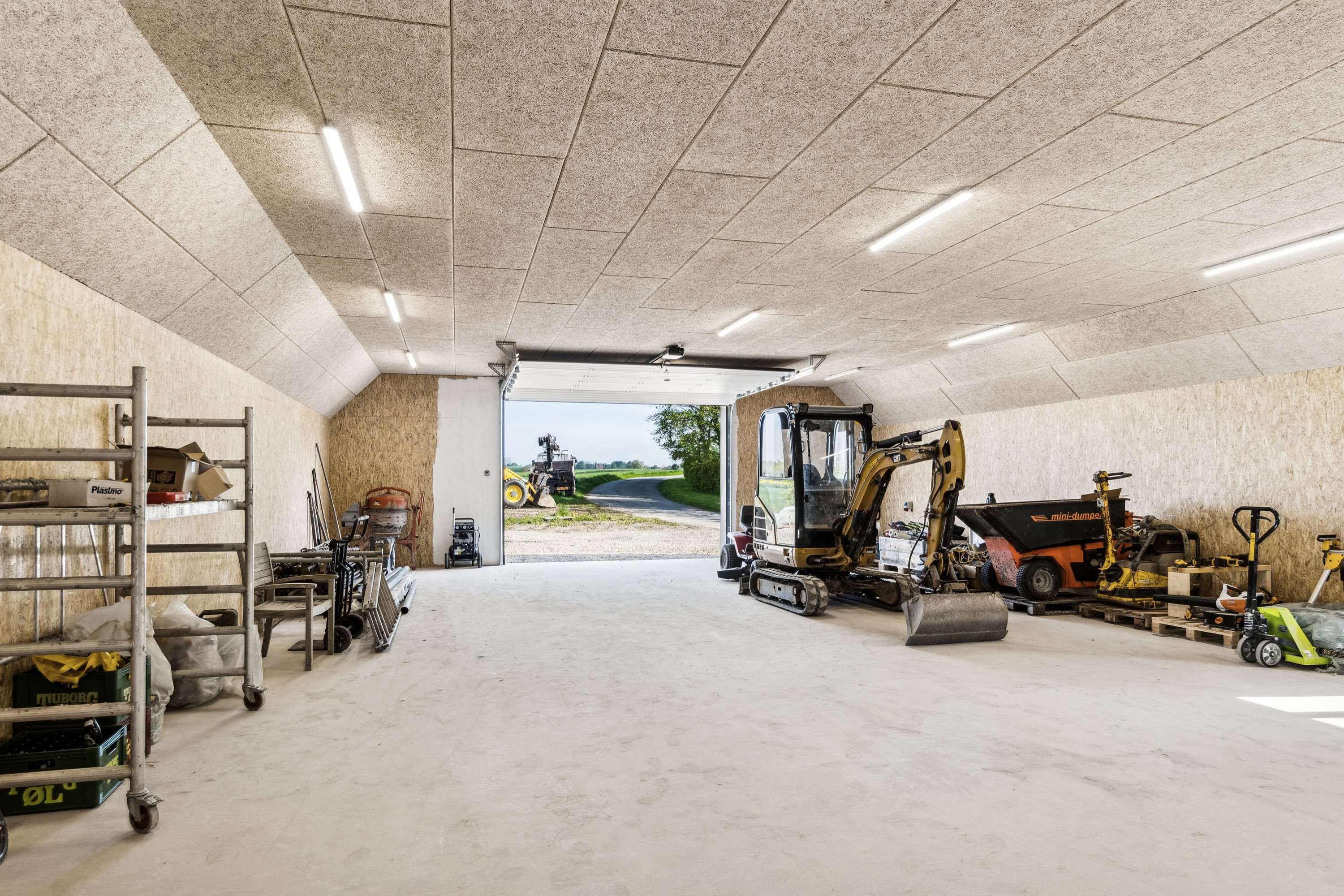 Fremhævet garage billede i fuldskærmstilstand. Billede af Dybedalsvej 1, Tolsager, 4550 Asnæs