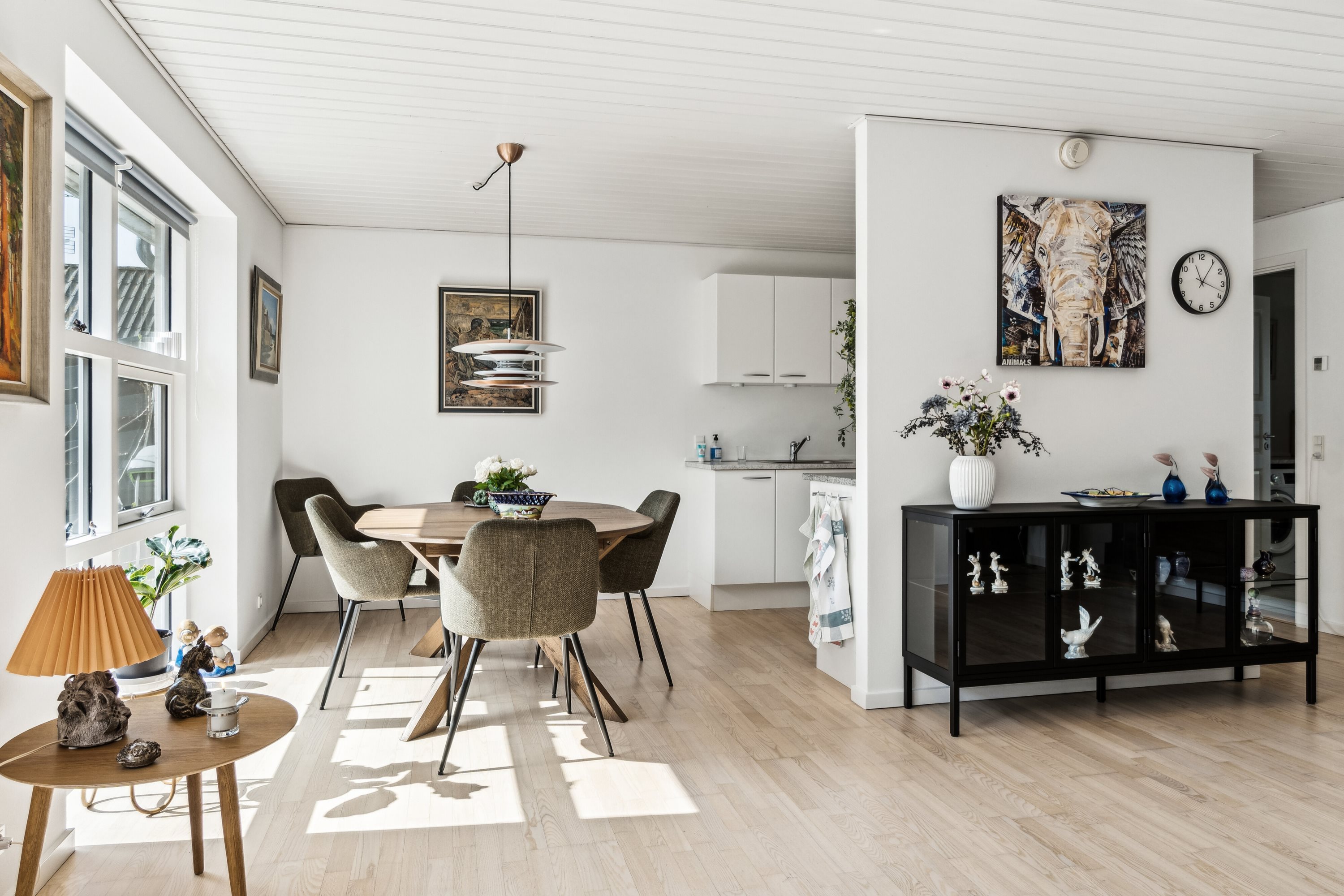 Fremhævet spisestue billede i fuldskærmstilstand. Billede af Vinkelvej 1A, 4573 Højby