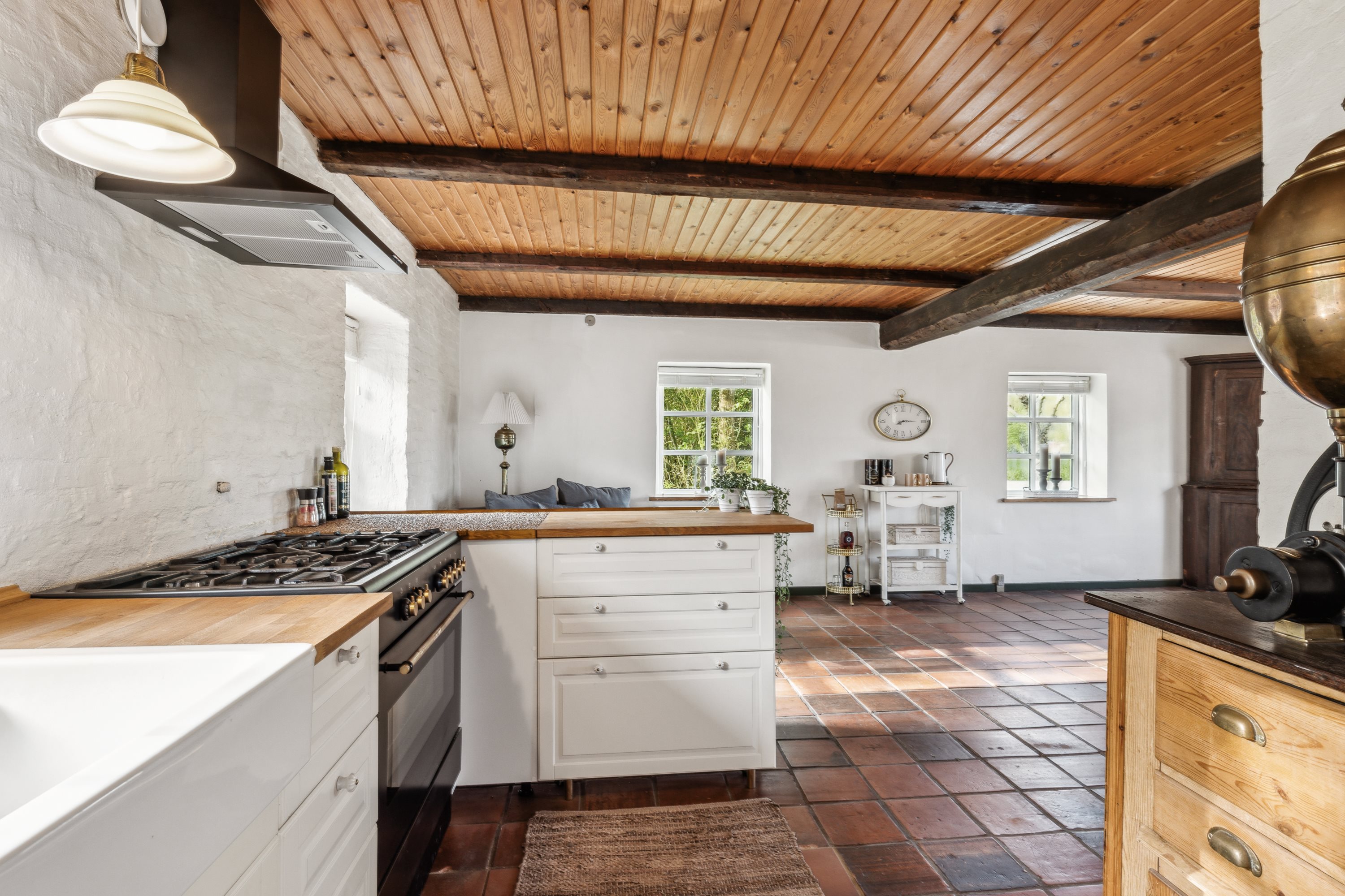 Fremhævet køkken billede i fuldskærmstilstand. Billede af Hobro Landevej 131, Nr Vinge, 8830 Tjele