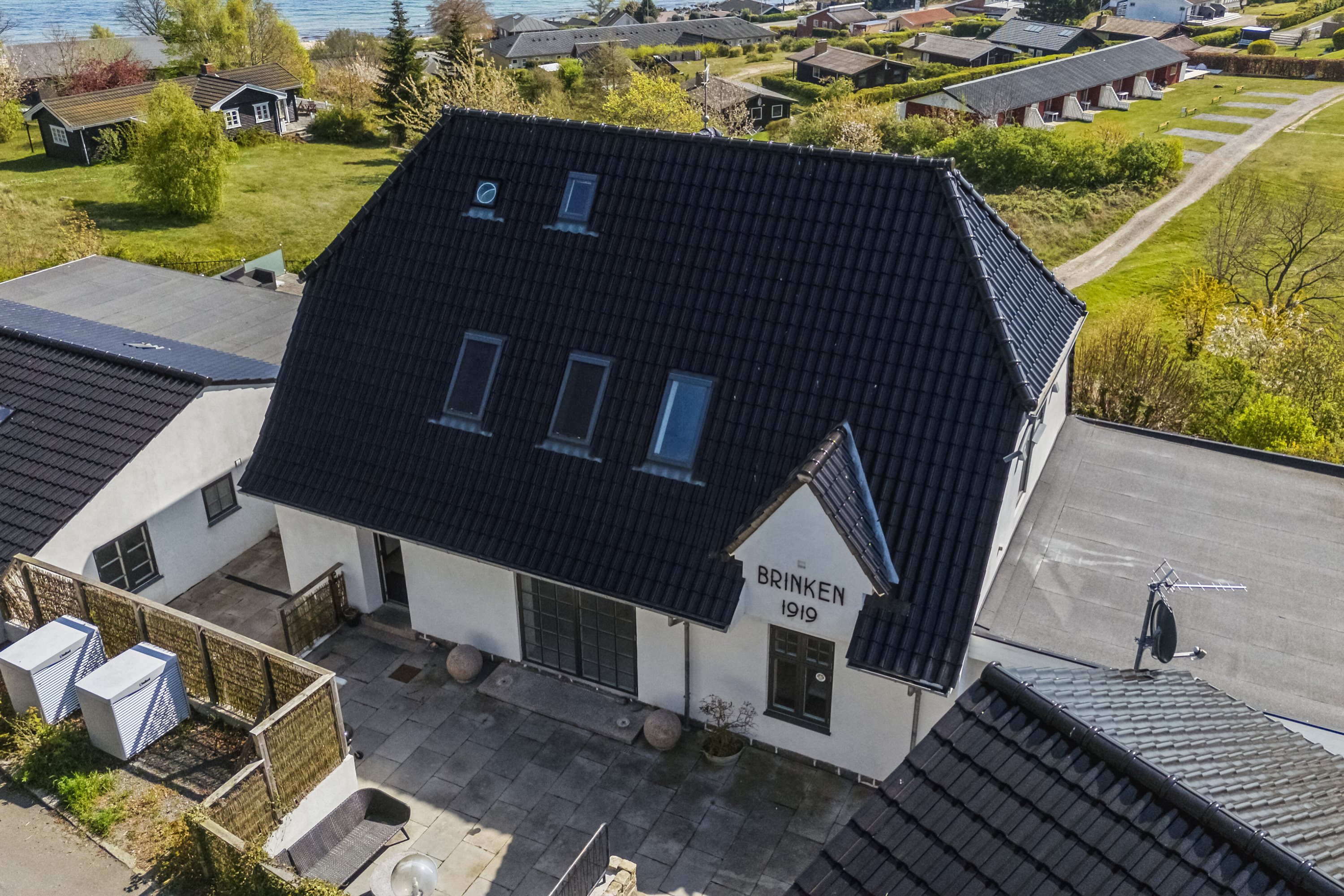 Fremhævet luftfoto billede i fuldskærmstilstand. Billede af Brinkevej 14C, Sandkås, 3770 Allinge