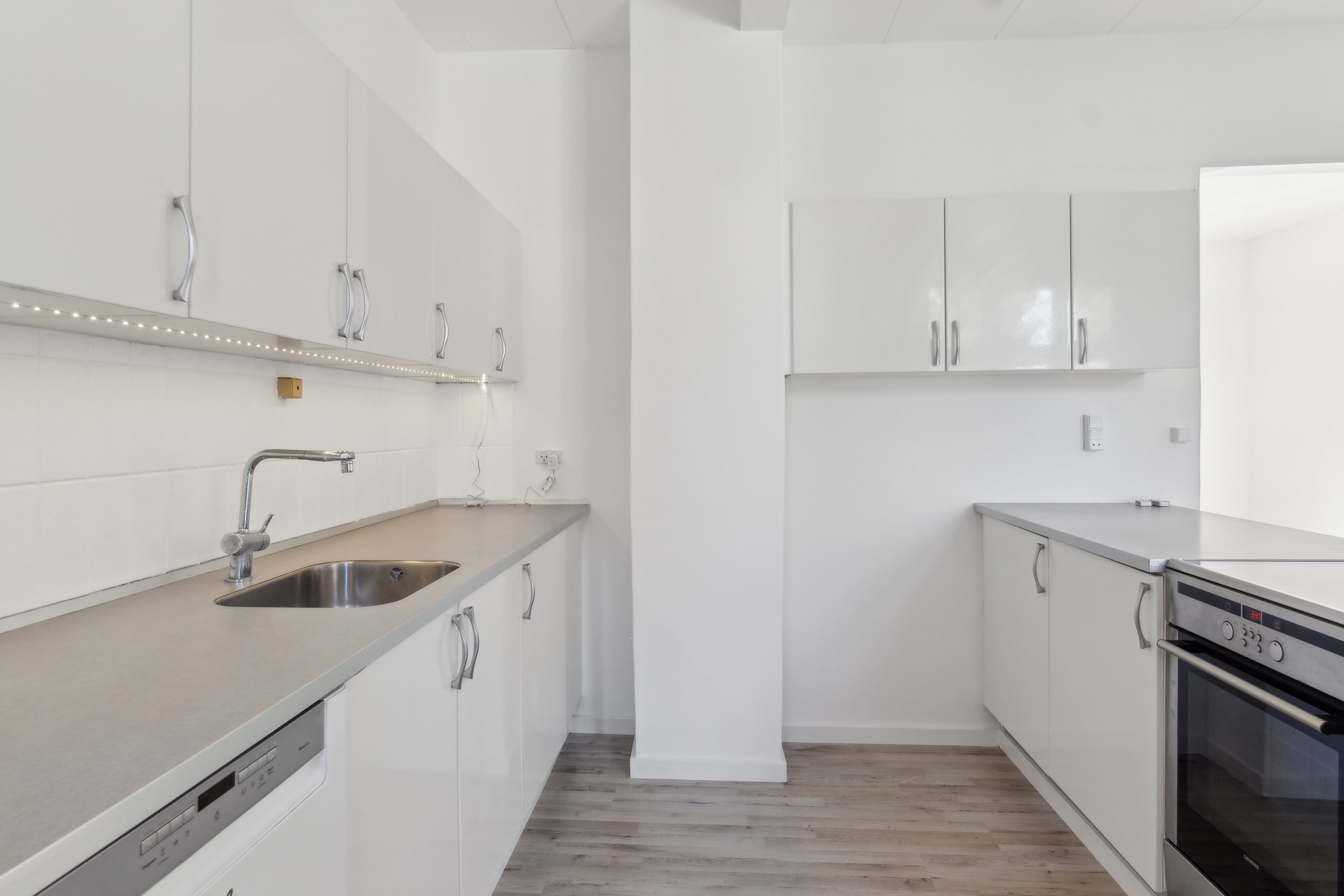 Miniaturebillede 2: køkken. Billede af Ved Gadekæret 7, Skibinge, 4720 Præstø