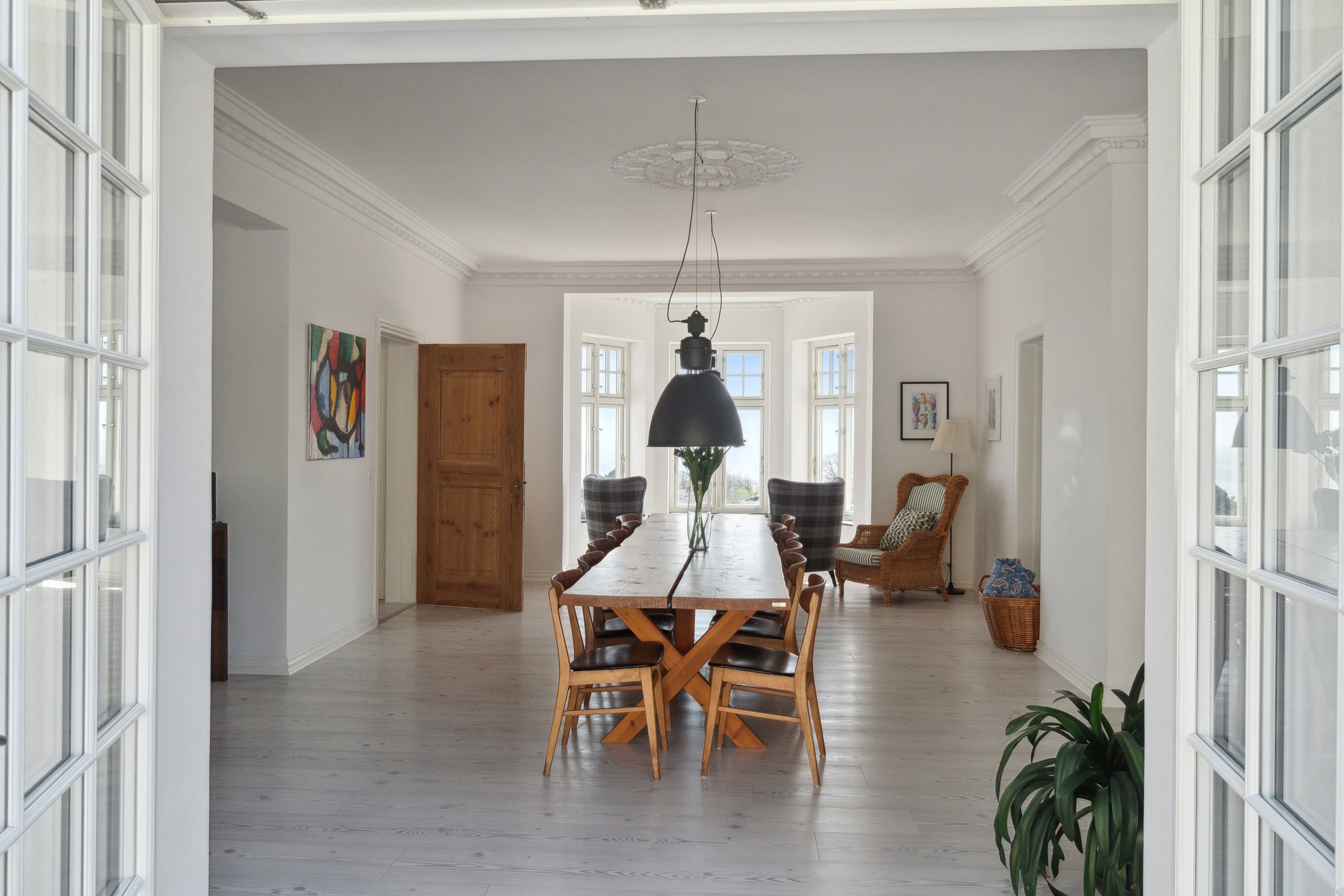 Fremhævet spisestue billede i fuldskærmstilstand. Billede af Brinkevej 14C, Sandkås, 3770 Allinge