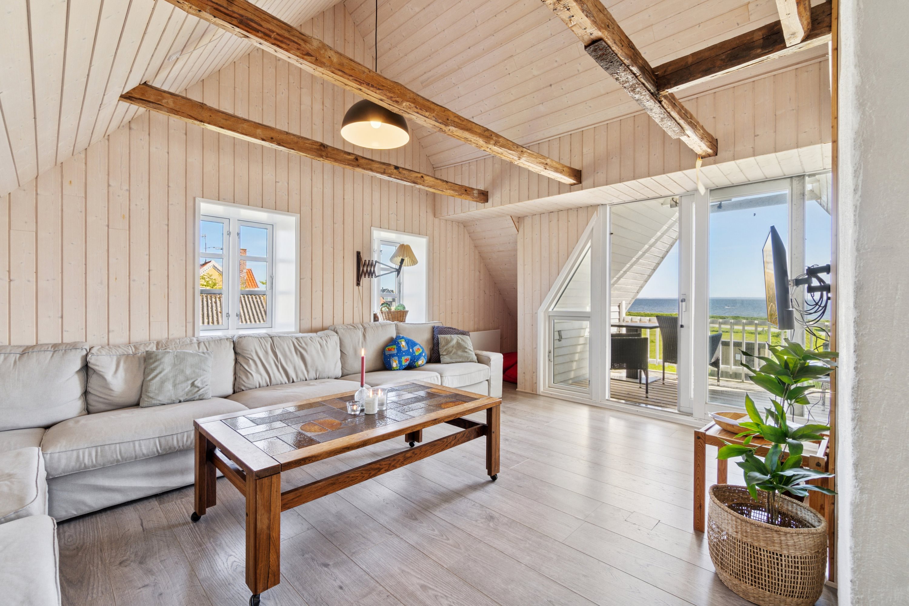 Fremhævet stue billede i fuldskærmstilstand. Billede af Klostermøllevej 15, 7770 Vestervig