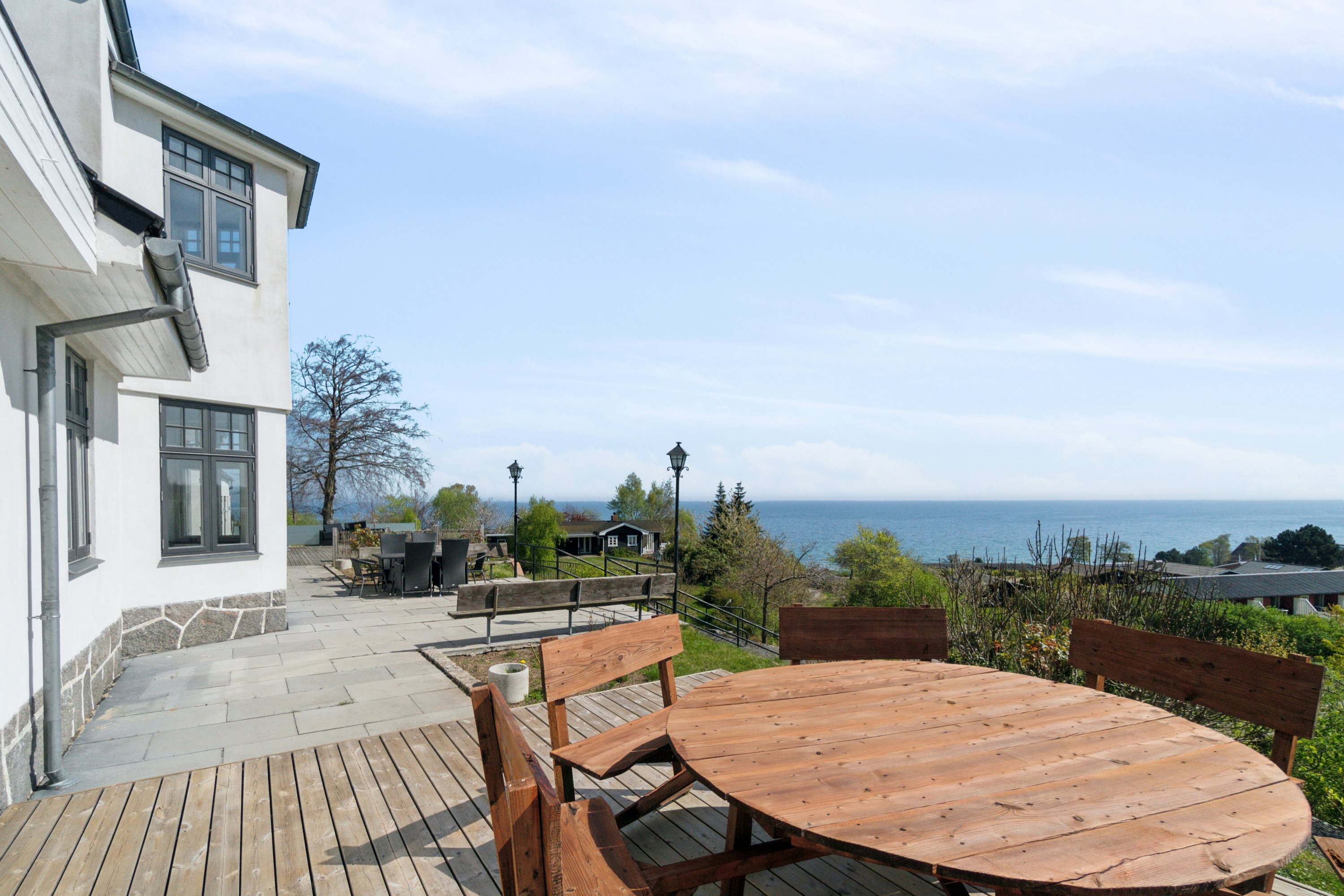 Fremhævet udendørs billede i fuldskærmstilstand. Billede af Brinkevej 14C, Sandkås, 3770 Allinge