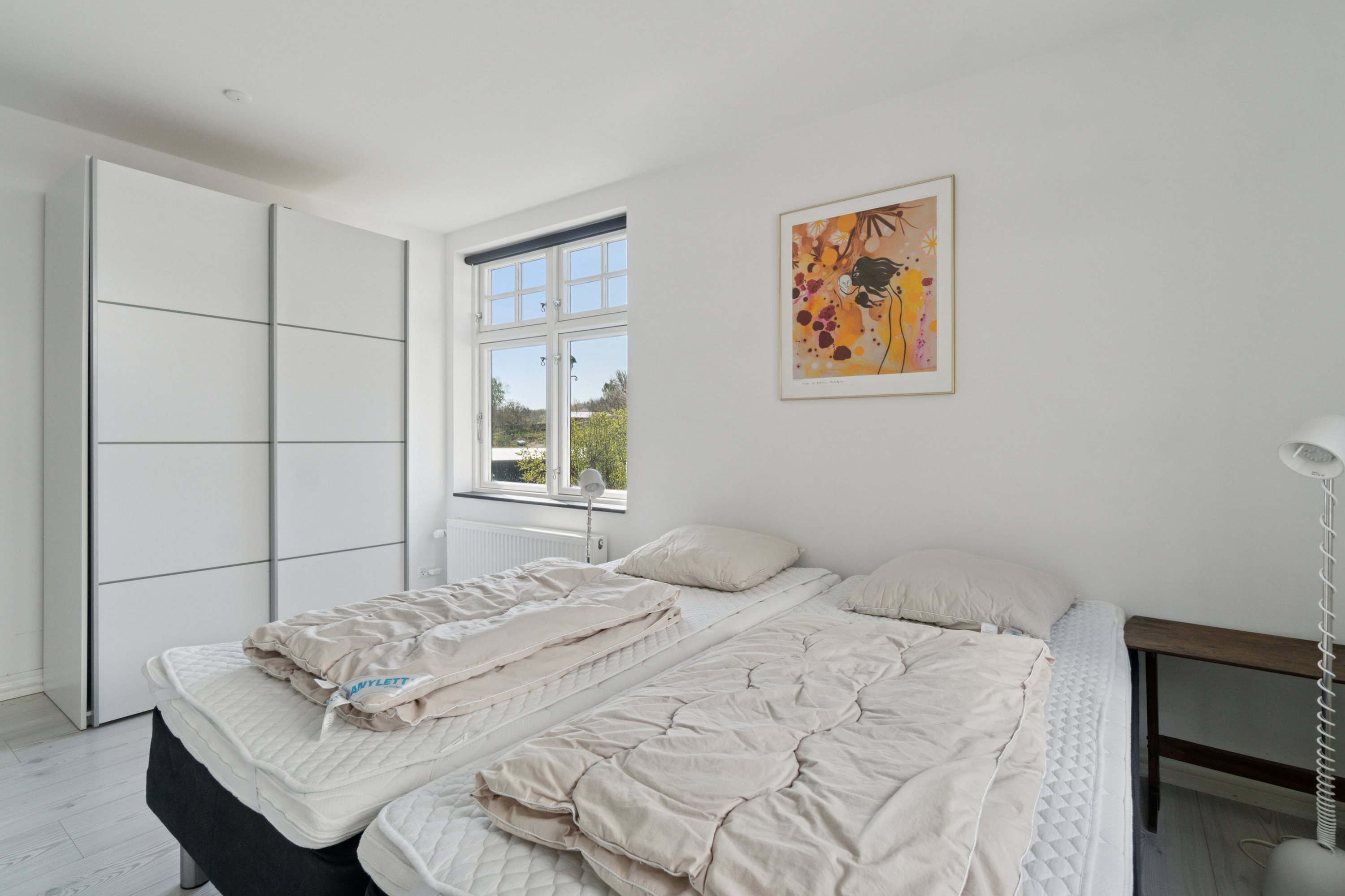 Fremhævet soveværelse billede i fuldskærmstilstand. Billede af Brinkevej 14C, Sandkås, 3770 Allinge