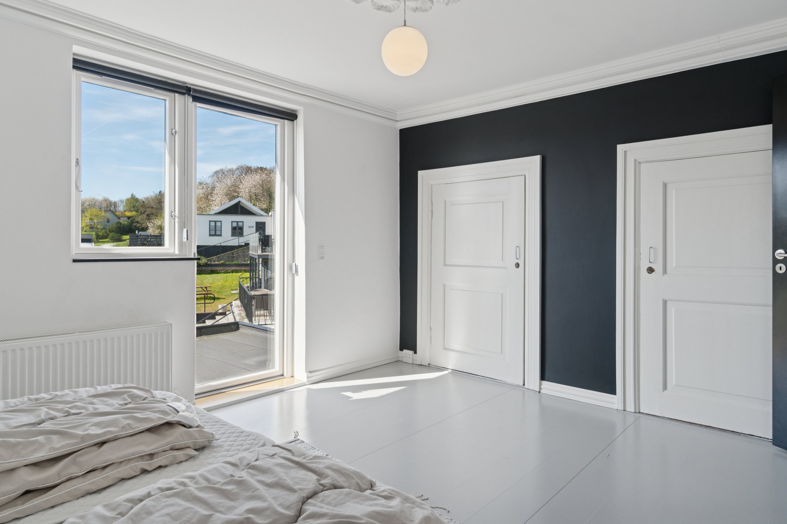 Fremhævet soveværelse billede i fuldskærmstilstand. Billede af Brinkevej 14C, Sandkås, 3770 Allinge