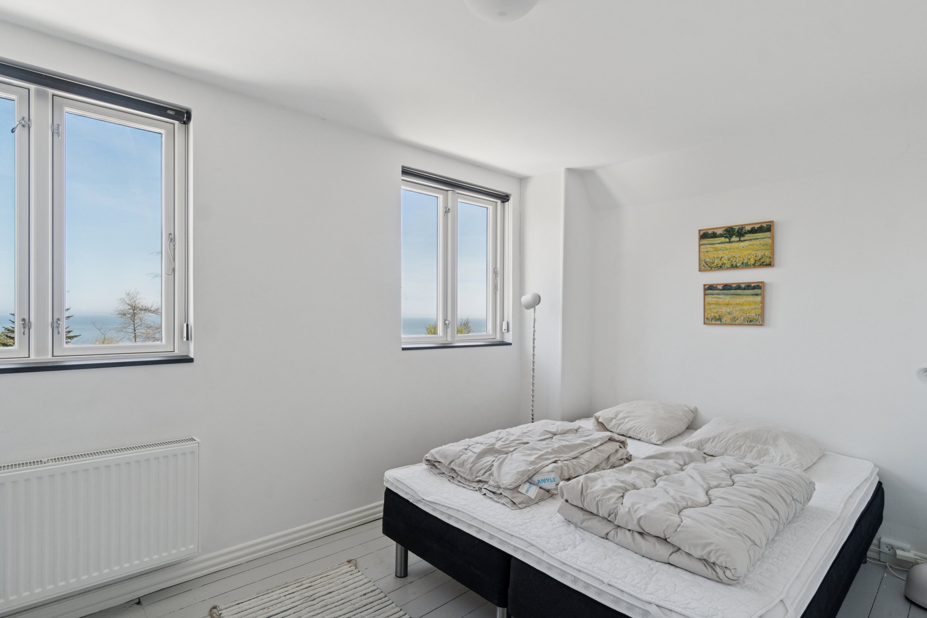 Fremhævet soveværelse billede i fuldskærmstilstand. Billede af Brinkevej 14C, Sandkås, 3770 Allinge