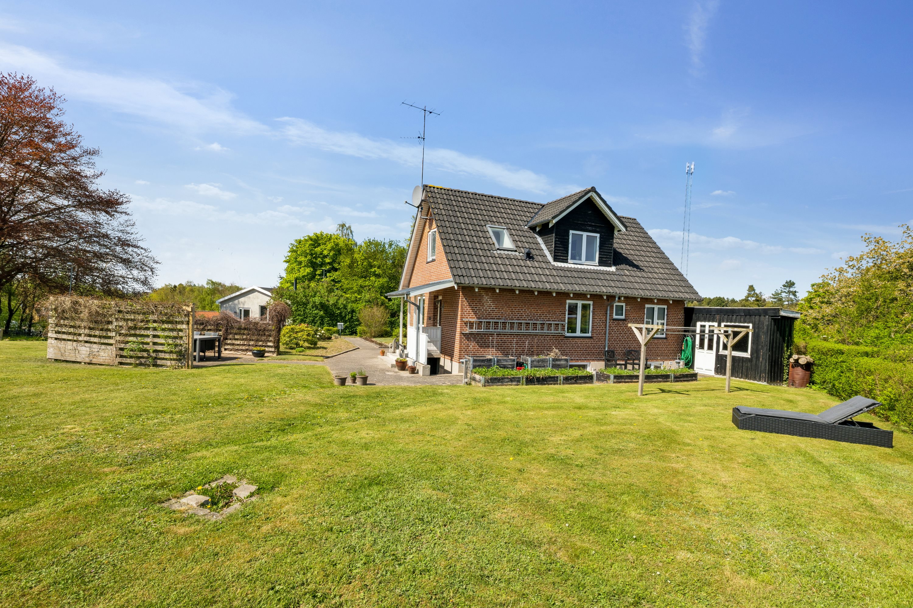 Fremhævet  billede i fuldskærmstilstand. Billede af Solbakken 10, Pindstrup, 8550 Ryomgård