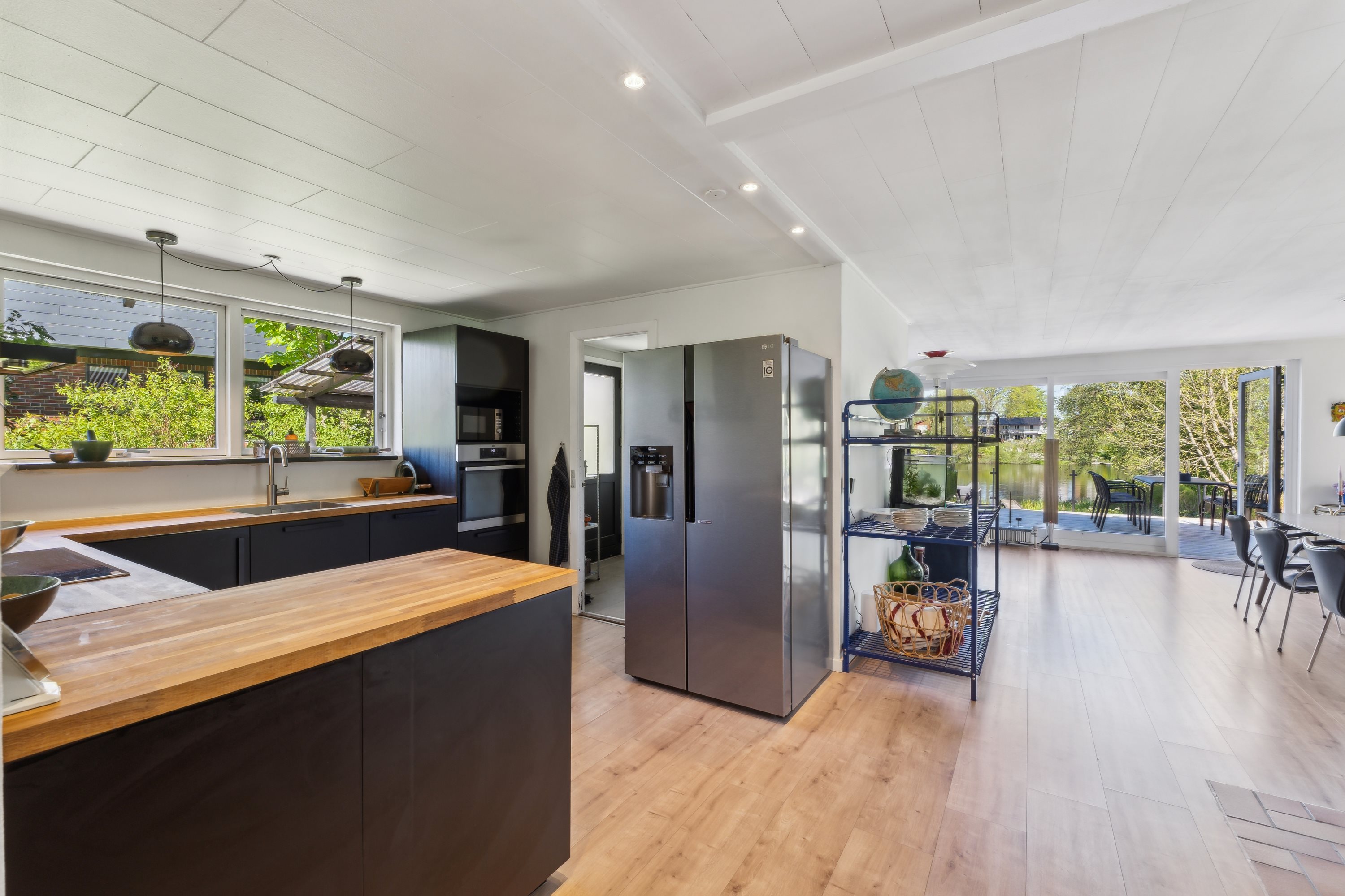 Fremhævet køkken alrum billede i fuldskærmstilstand. Billede af Gjessøparken 19, Gjessø, 8600 Silkeborg