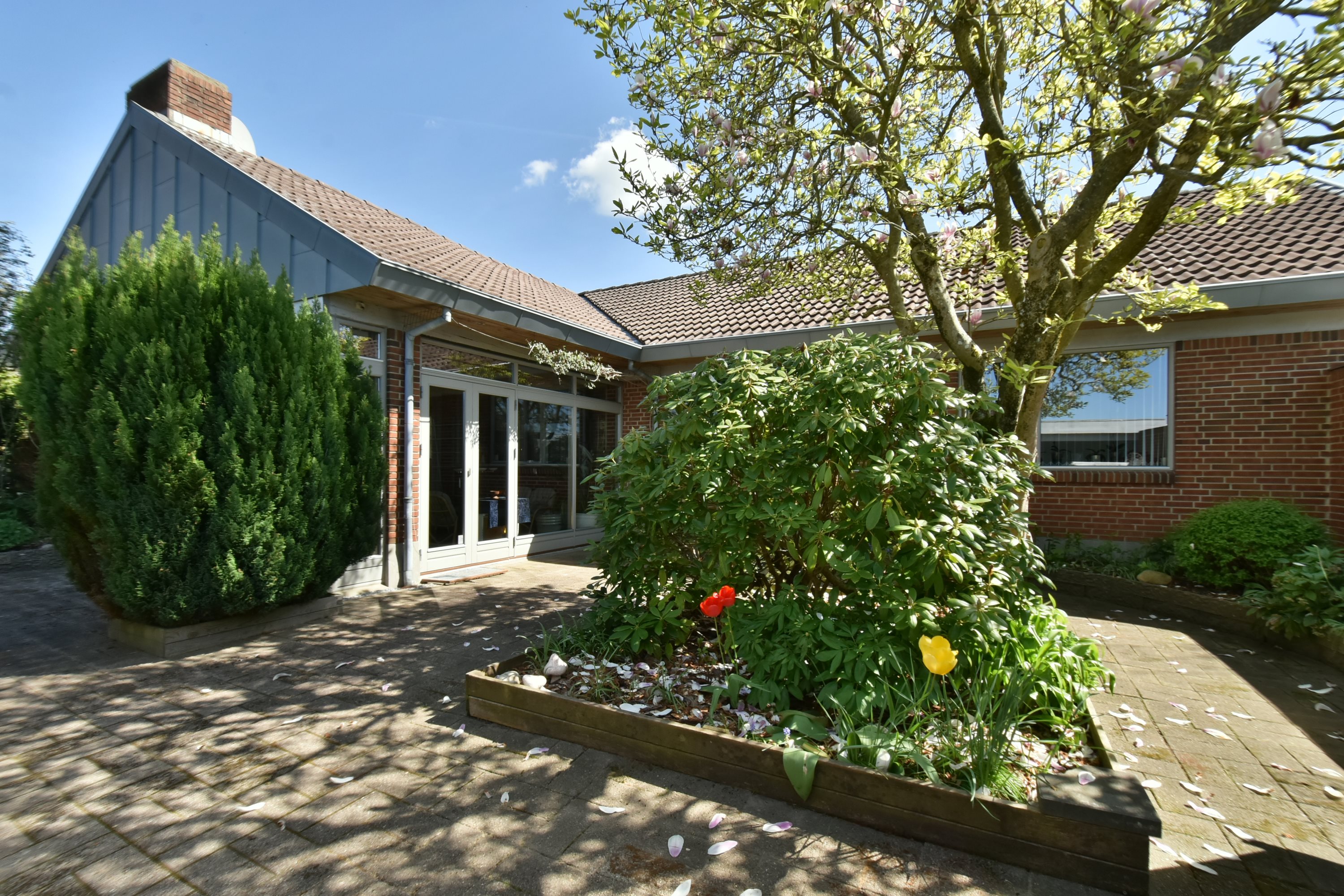 Fremhævet gårdhave billede i fuldskærmstilstand. Billede af Nygårdparken 12, Gjellerup, 7400 Herning