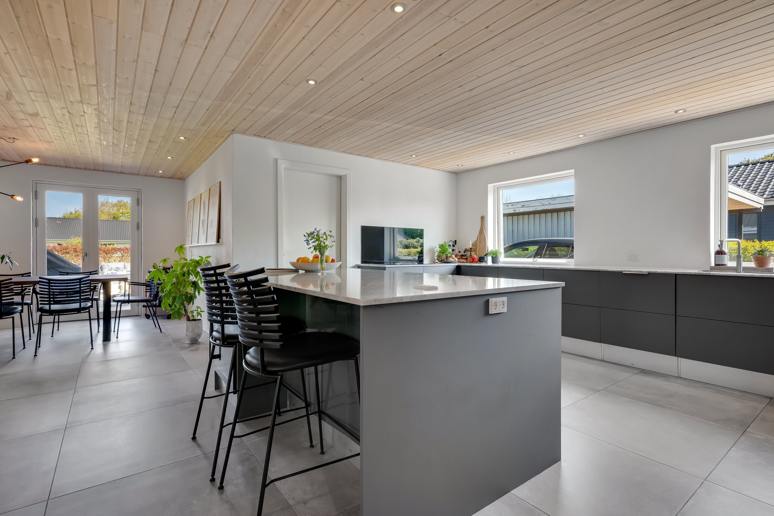 Fremhævet køkkenalrum billede i fuldskærmstilstand. Billede af Ydunslund 28, 7620 Lemvig