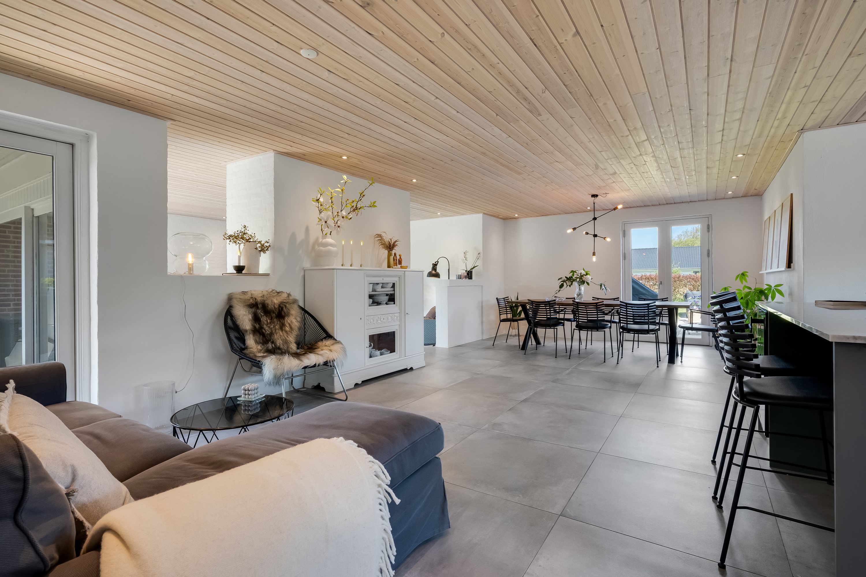 Fremhævet køkkenalrum billede i fuldskærmstilstand. Billede af Ydunslund 28, 7620 Lemvig