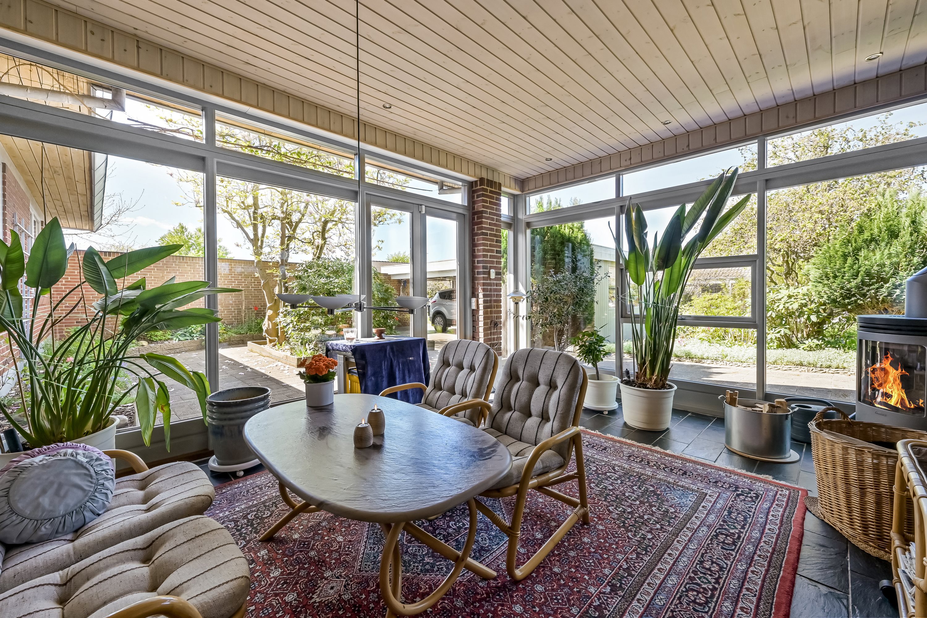 Fremhævet udestue billede i fuldskærmstilstand. Billede af Nygårdparken 12, Gjellerup, 7400 Herning