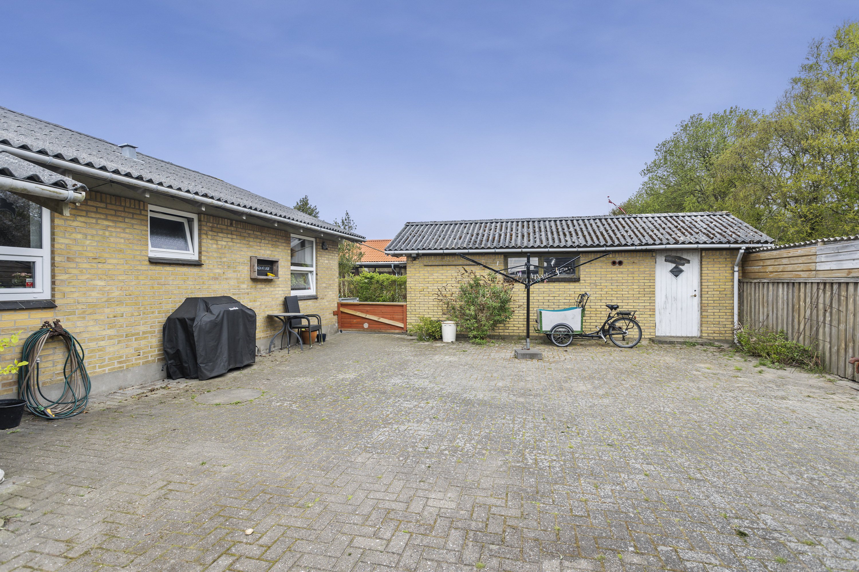 Fremhævet terrasse billede i fuldskærmstilstand. Billede af Kingosvej 12, Elling, 9900 Frederikshavn