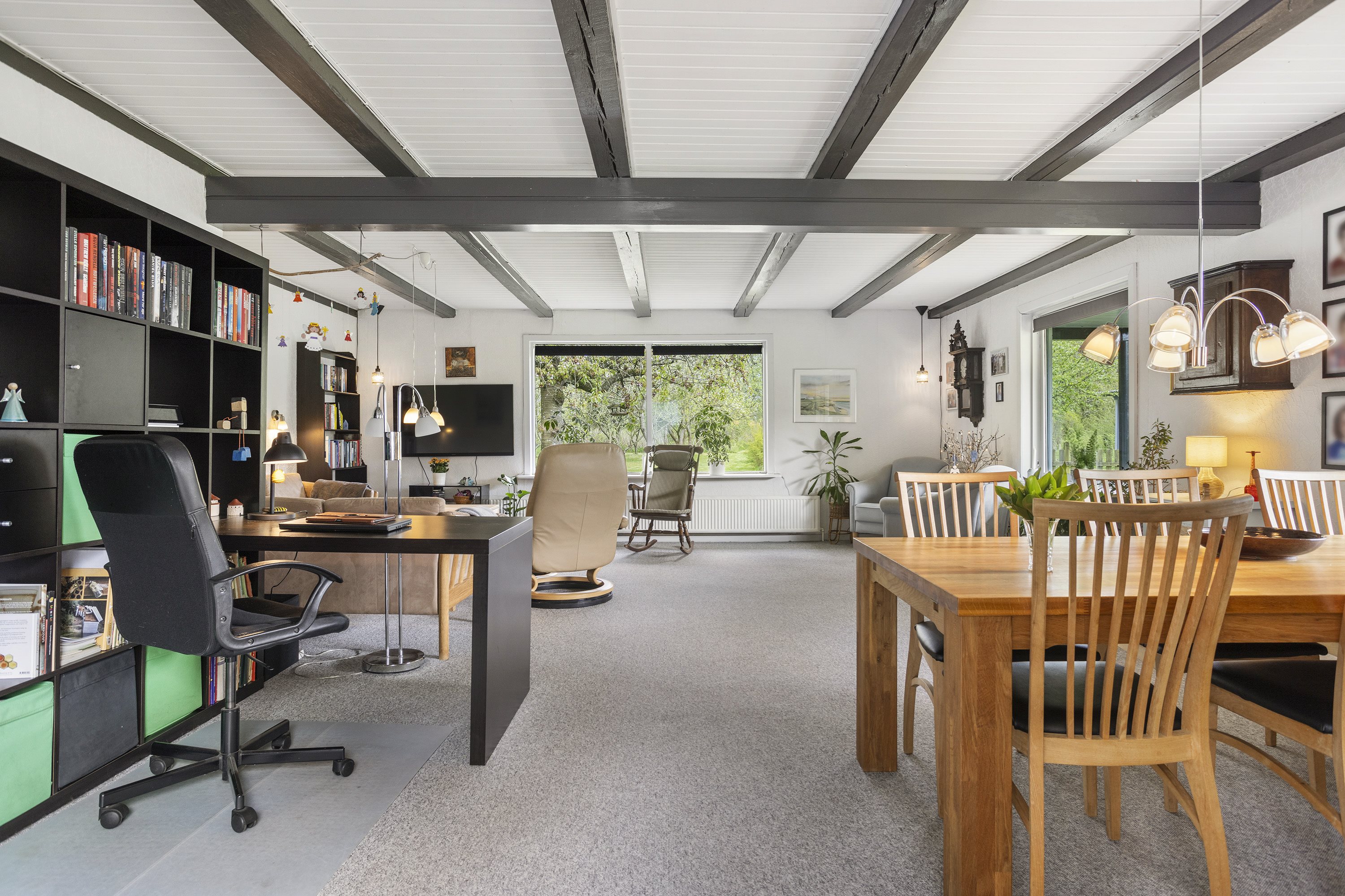 Fremhævet stue billede i fuldskærmstilstand. Billede af Volstruphedevej 22, 9300 Sæby