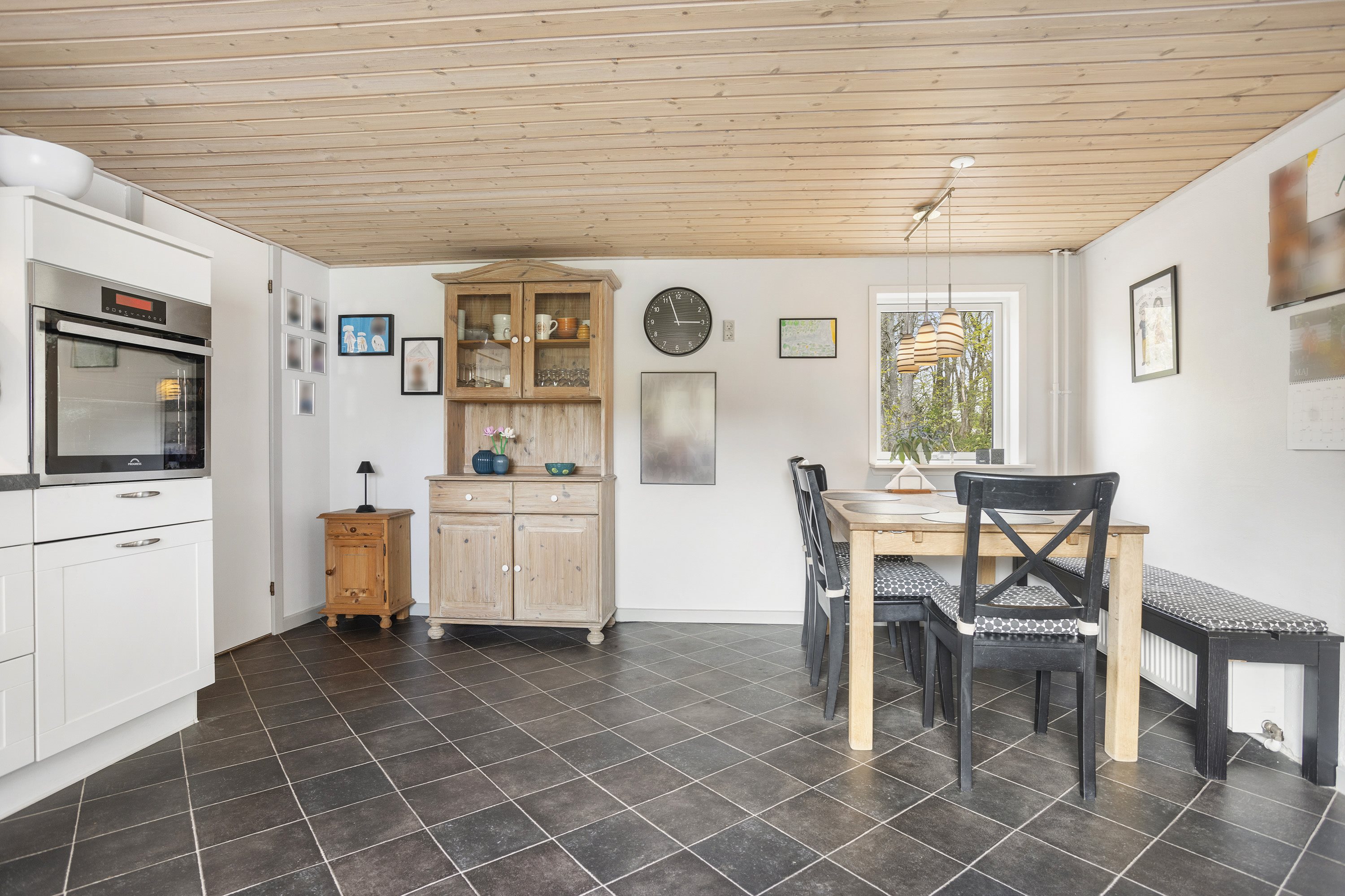 Fremhævet køkken billede i fuldskærmstilstand. Billede af Volstruphedevej 22, 9300 Sæby