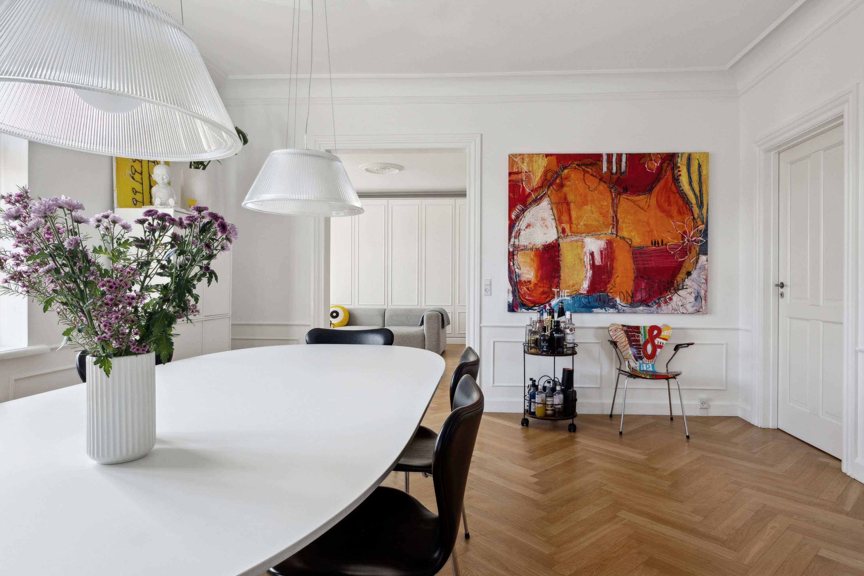 Fremhævet stue billede i fuldskærmstilstand. Billede af Dyrlundsvej 10, 1., 4600 Køge