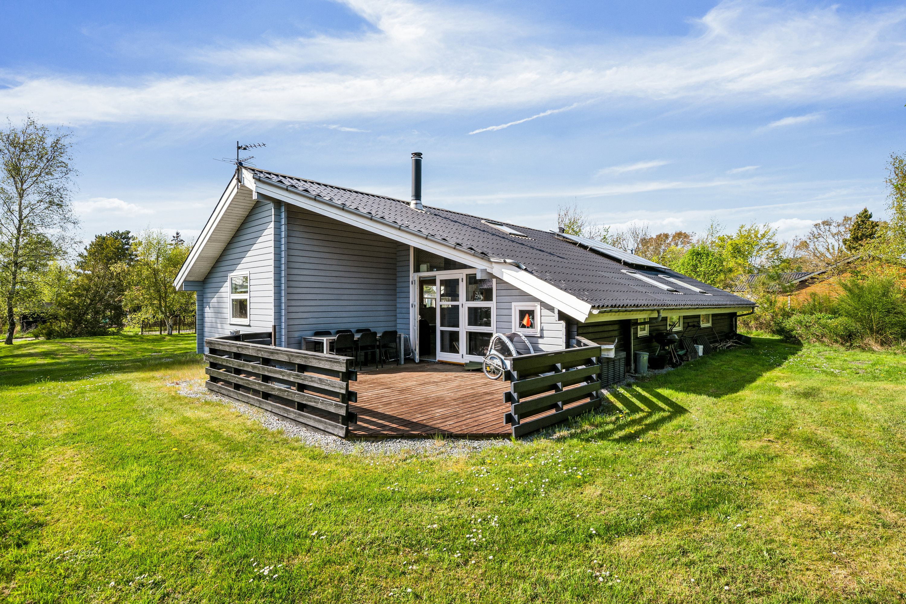 Fremhævet ejendom 1 billede i fuldskærmstilstand. Billede af Bellevuekrogen 6, Elsegårde Strand, 8400 Ebeltoft