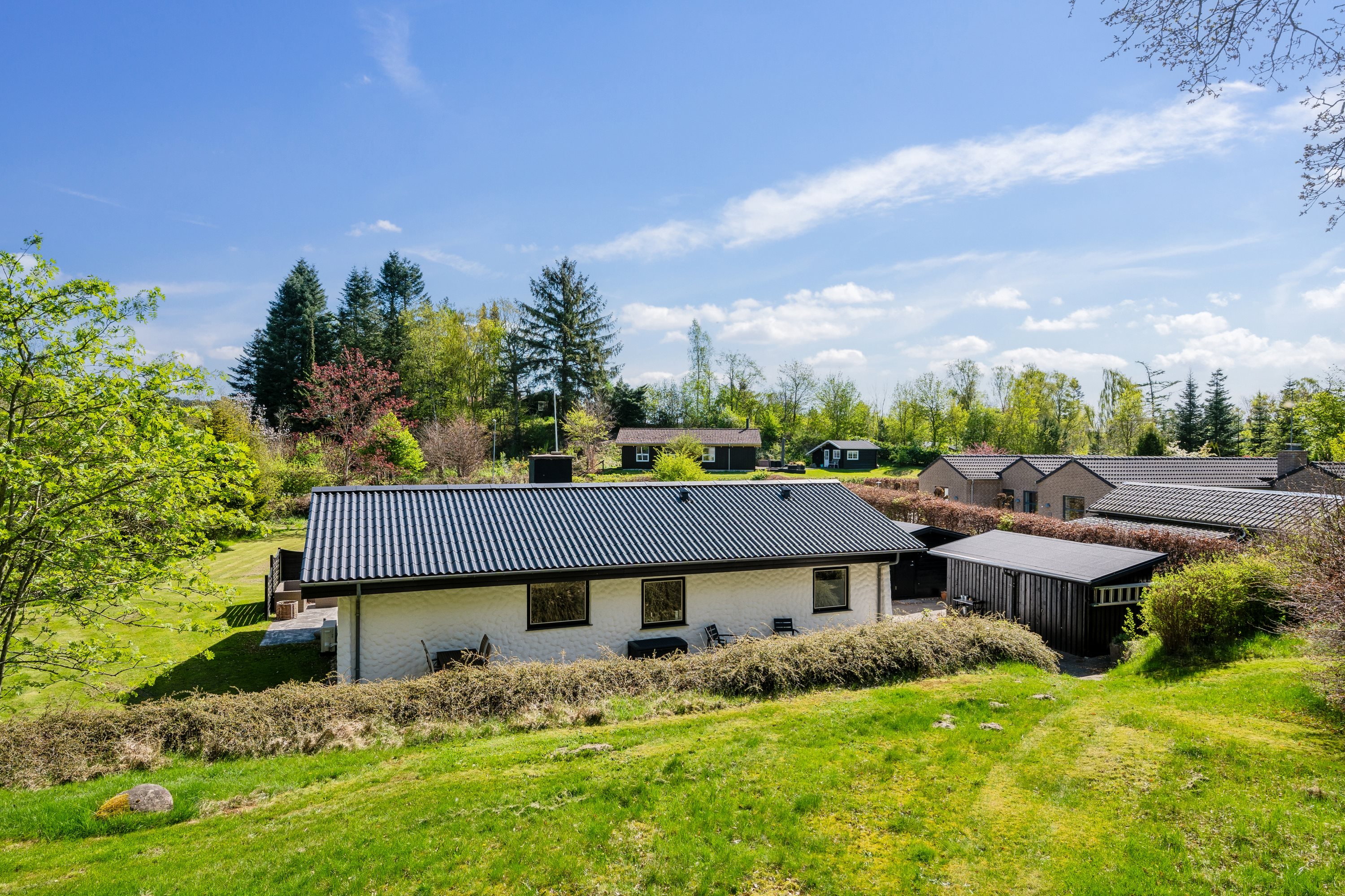 Fremhævet ejendom 1 billede i fuldskærmstilstand. Billede af Lyngsbækvej 17B, Femmøller Strand, 8400 Ebeltoft