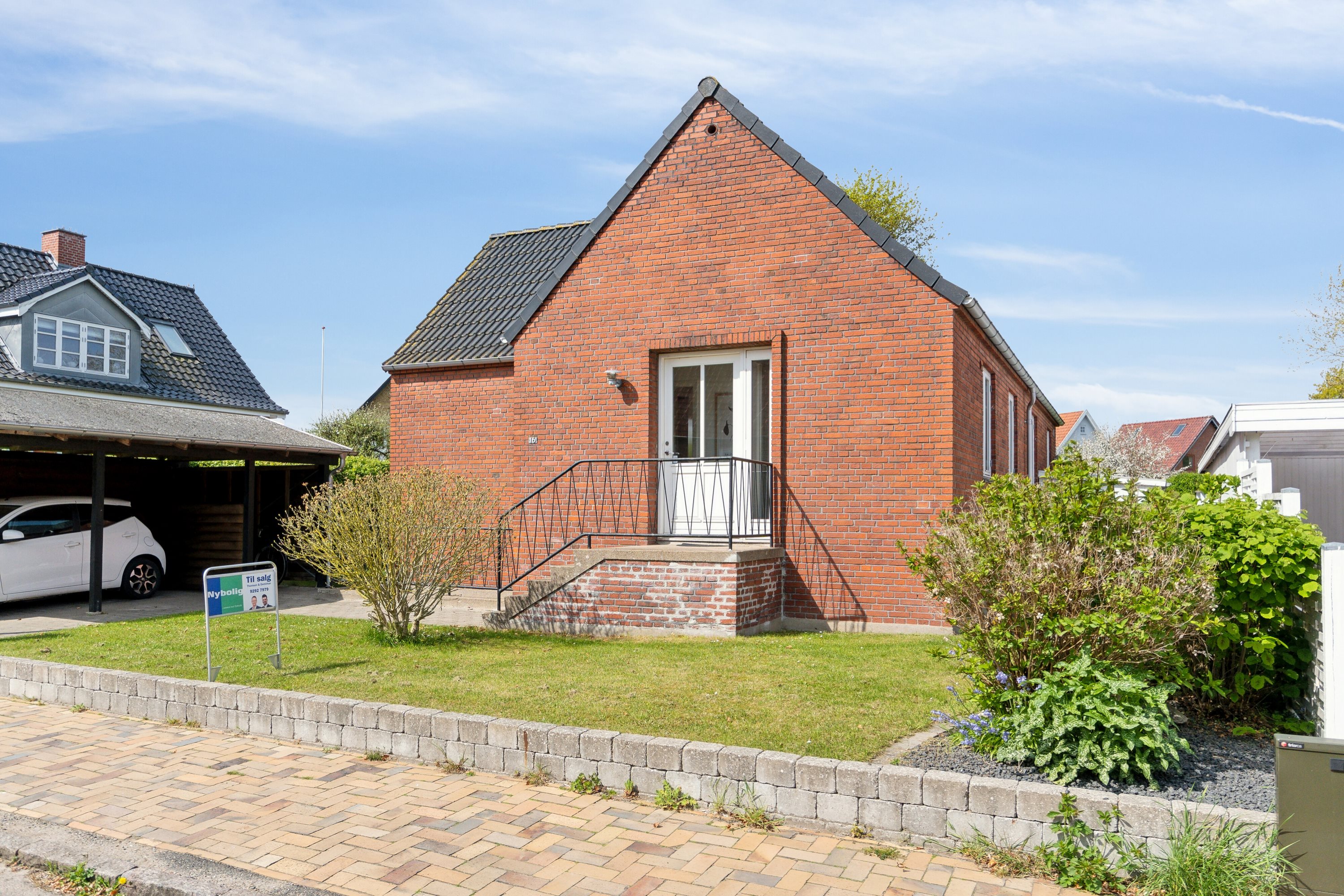 Fremhævet set fra vejen billede i fuldskærmstilstand. Billede af Kongelysvej 16, 5000 Odense C