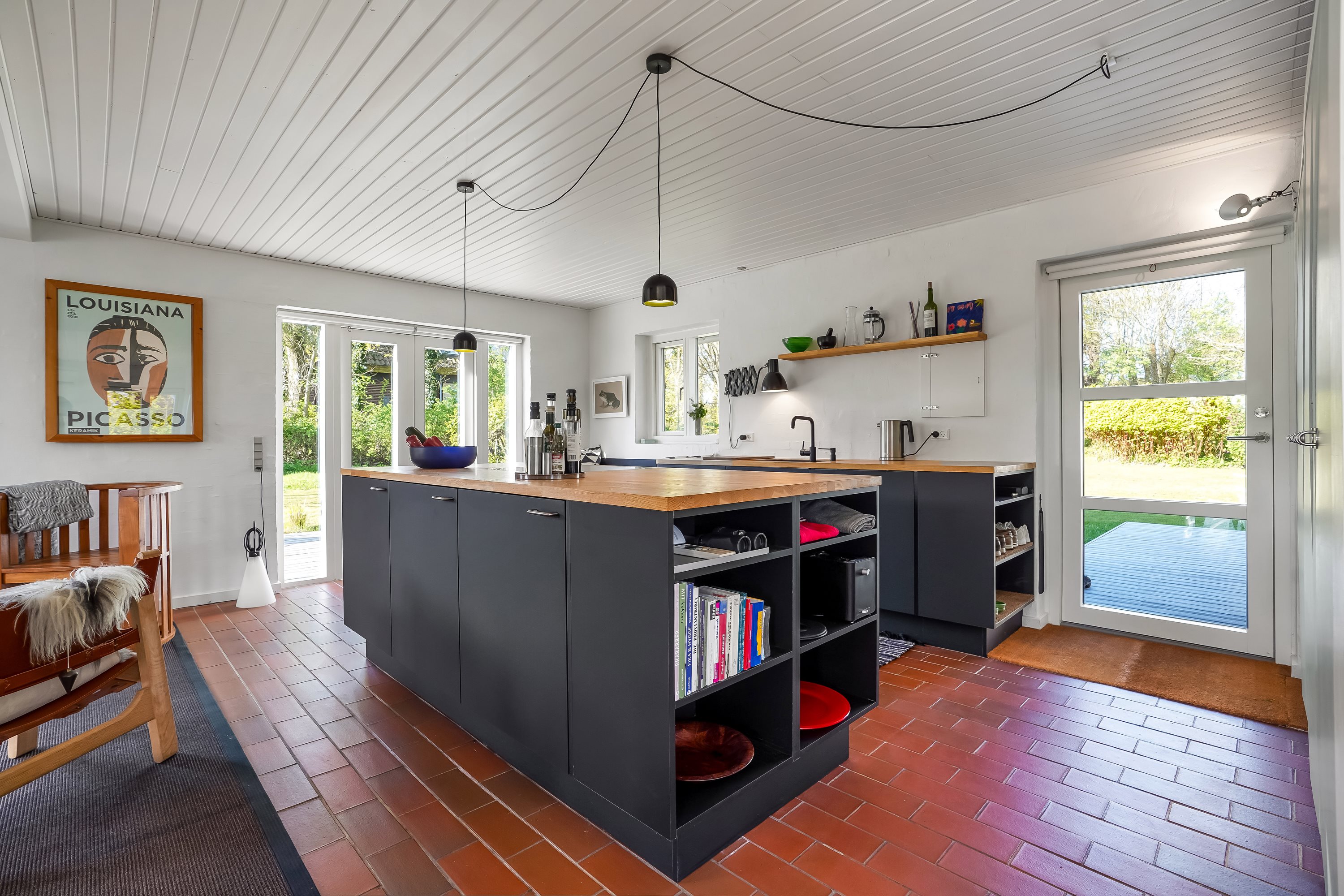 Fremhævet køkken billede i fuldskærmstilstand. Billede af Daadyrvænget 8, Båring Ege, 5466 Asperup