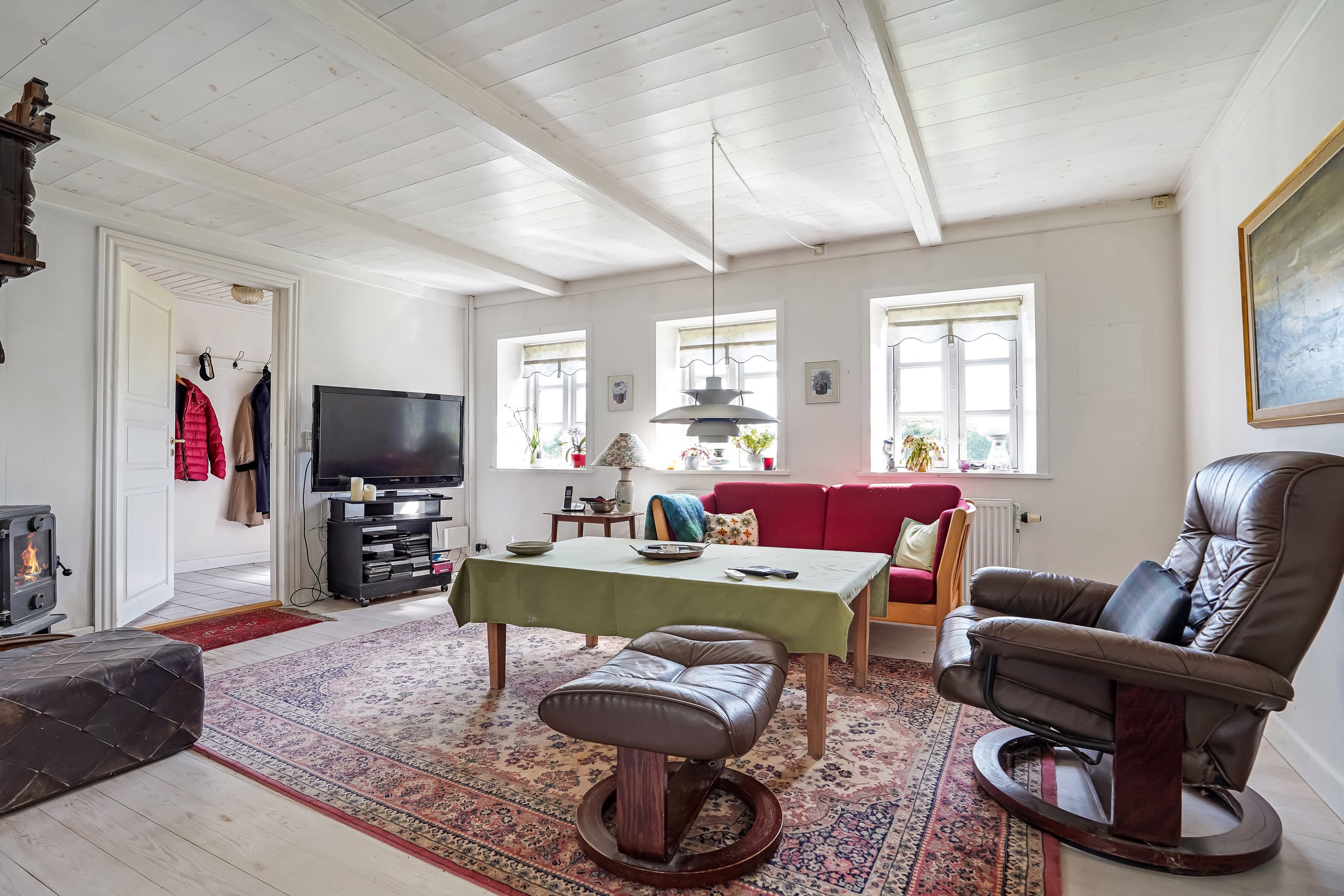 Fremhævet stue billede i fuldskærmstilstand. Billede af Præstebuen 12, Sdr Åby, 5592 Ejby