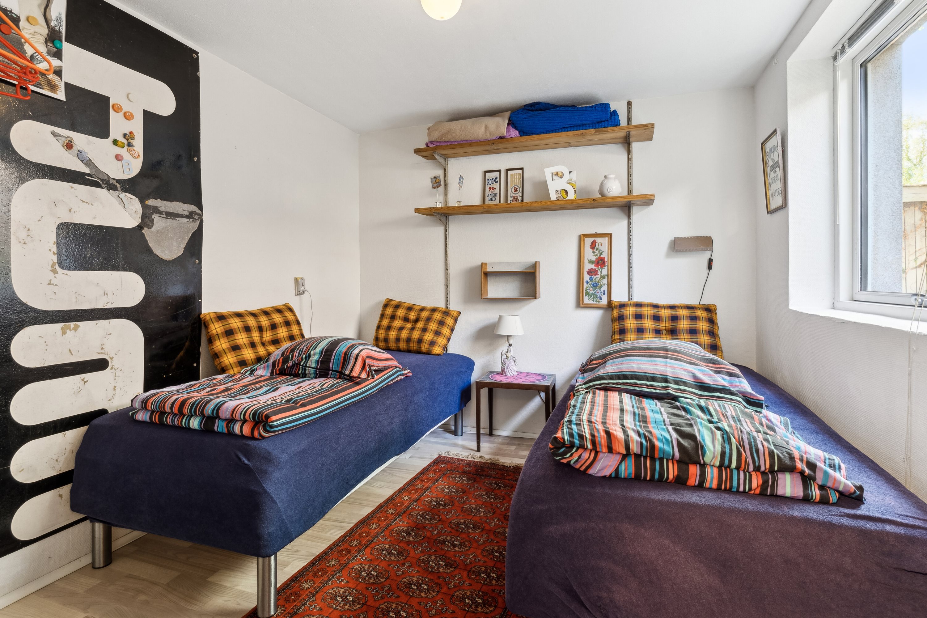 Fremhævet soveværelse billede i fuldskærmstilstand. Billede af Bellisvej 28, 4300 Holbæk