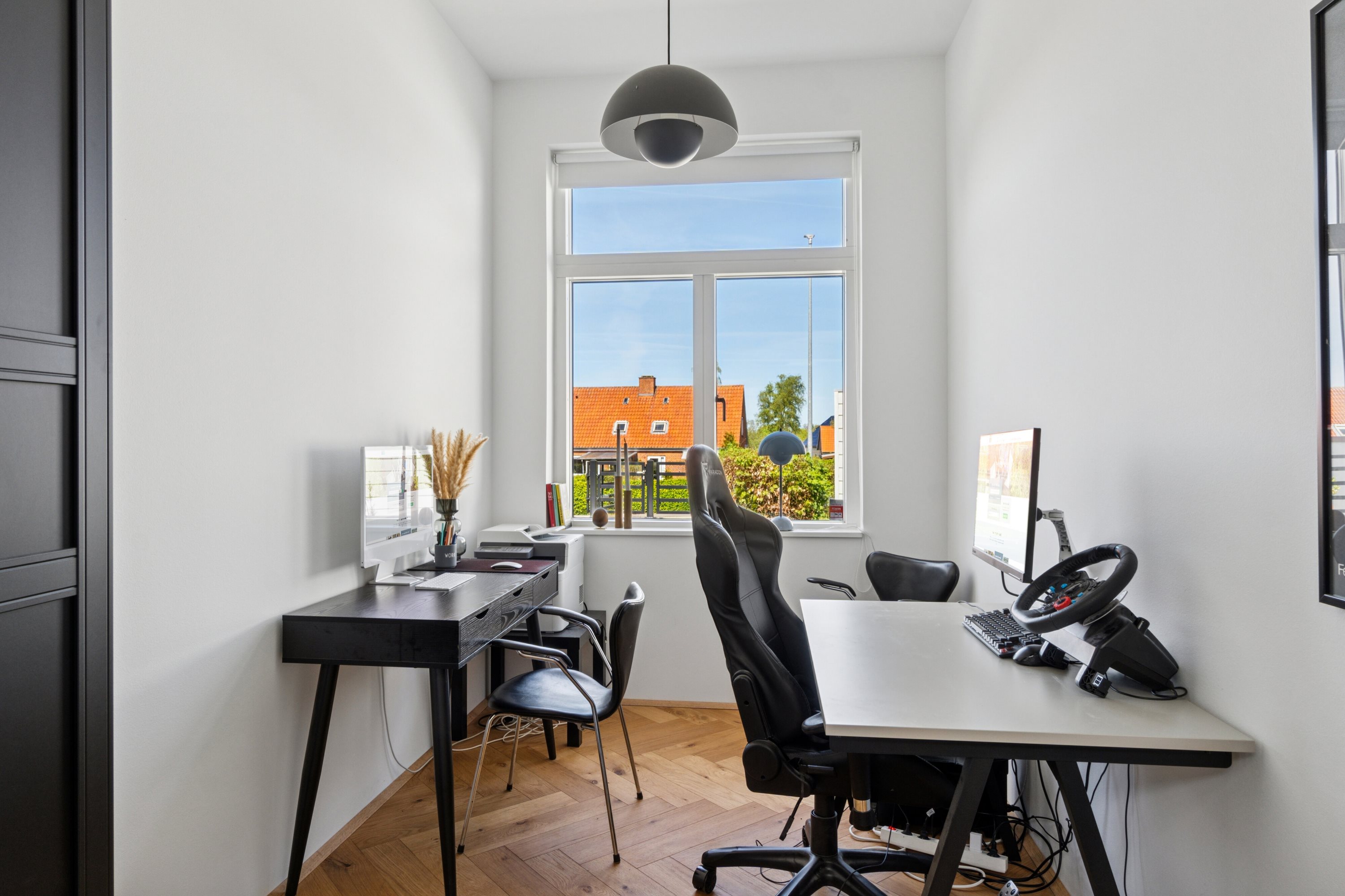 Fremhævet værelse billede i fuldskærmstilstand. Billede af Kongelyset 3C, 4200 Slagelse