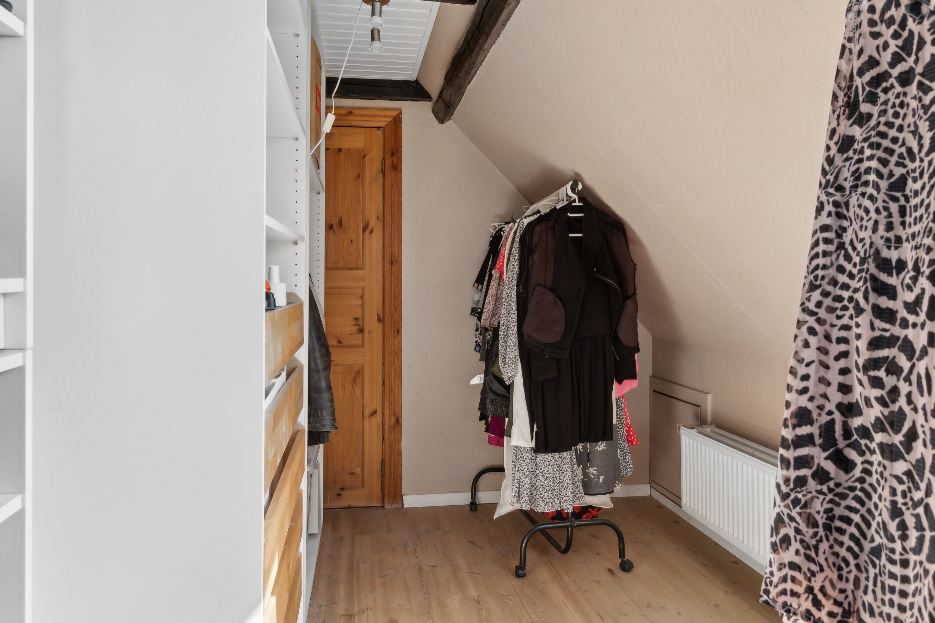 Fremhævet indendørs billede i fuldskærmstilstand. Billede af Rørvigvej 86, 4500 Nykøbing Sj