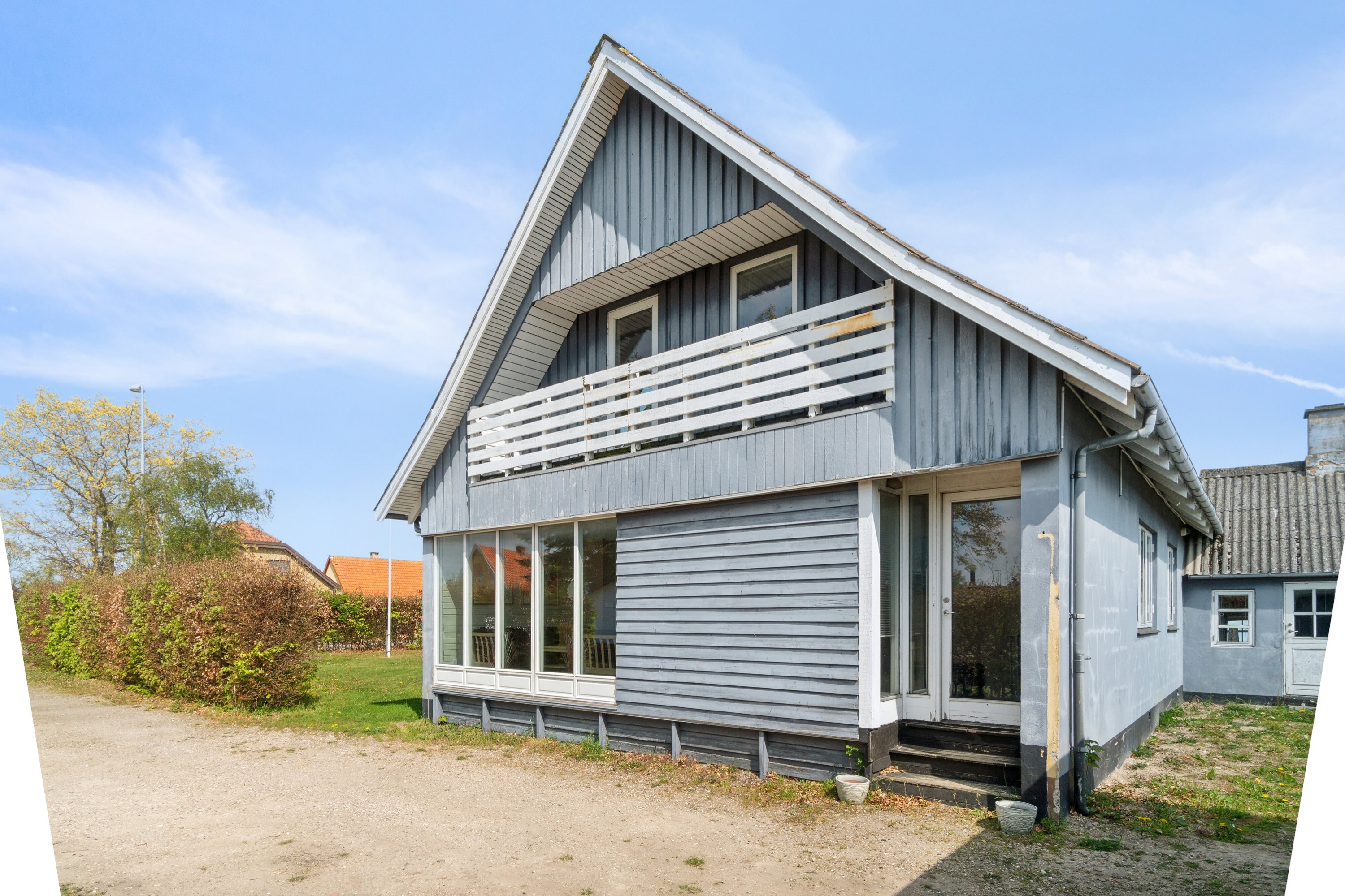 Fremhævet set fra haven billede i fuldskærmstilstand. Billede af Rørvigvej 86, 4500 Nykøbing Sj