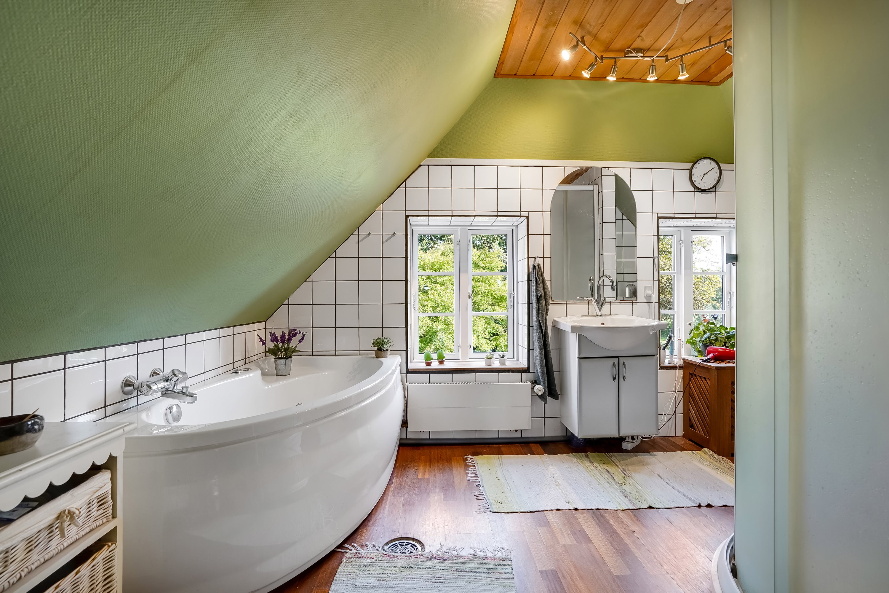 Fremhævet badeværelse billede i fuldskærmstilstand. Billede af Bjerlevvej 10, Bjerlev, 7300 Jelling