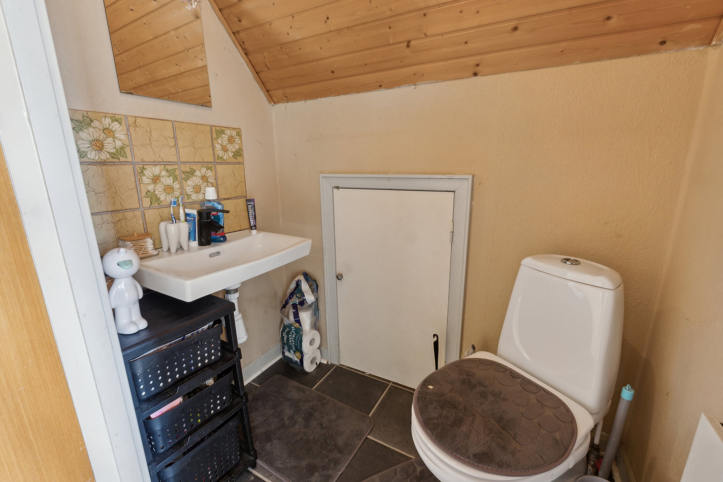 Fremhævet badeværelse billede i fuldskærmstilstand. Billede af Klokkervænget 3, Tåsinge, 5700 Svendborg