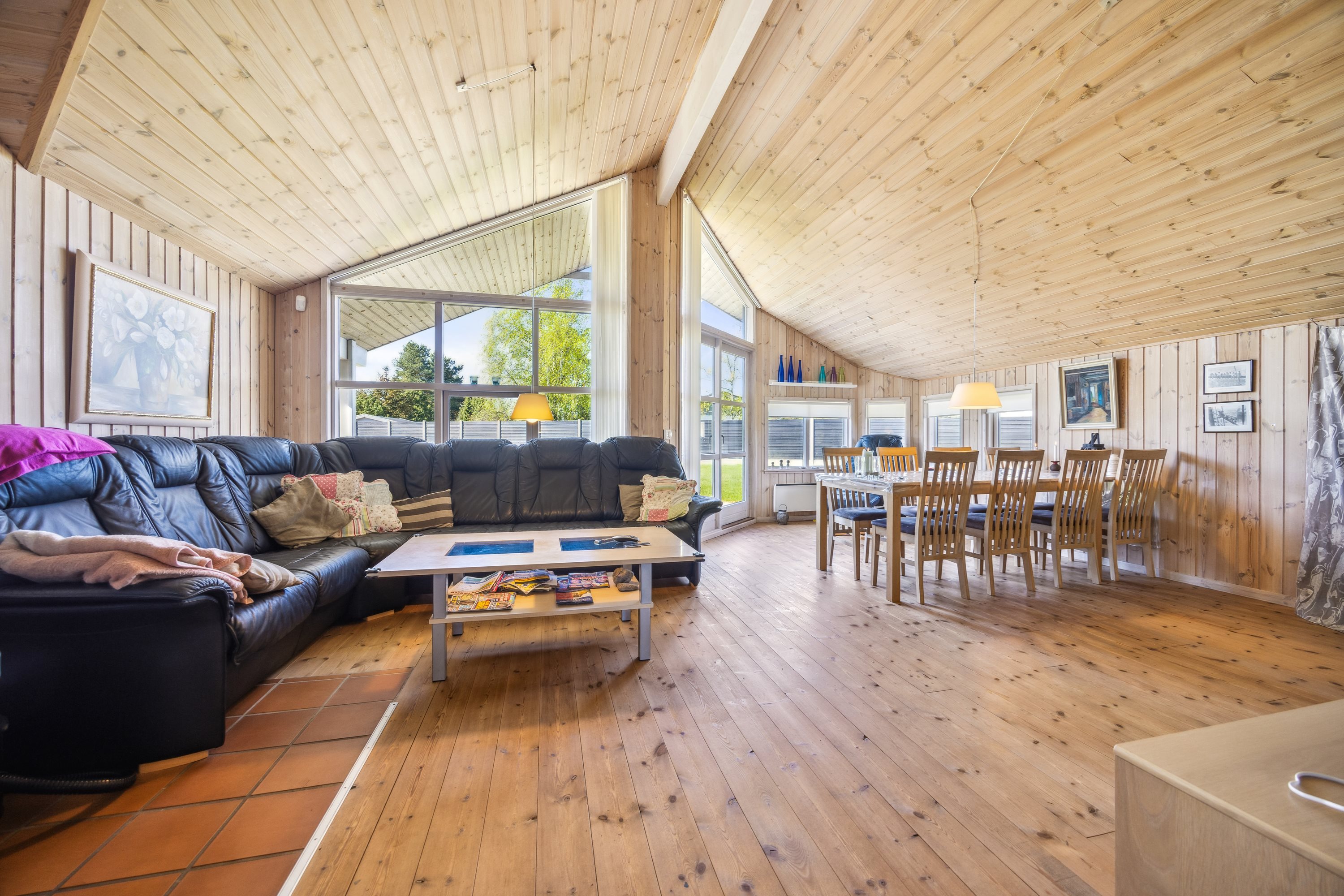 Fremhævet stue billede i fuldskærmstilstand. Billede af Junovej 7, Gl Bisnap, 9370 Hals