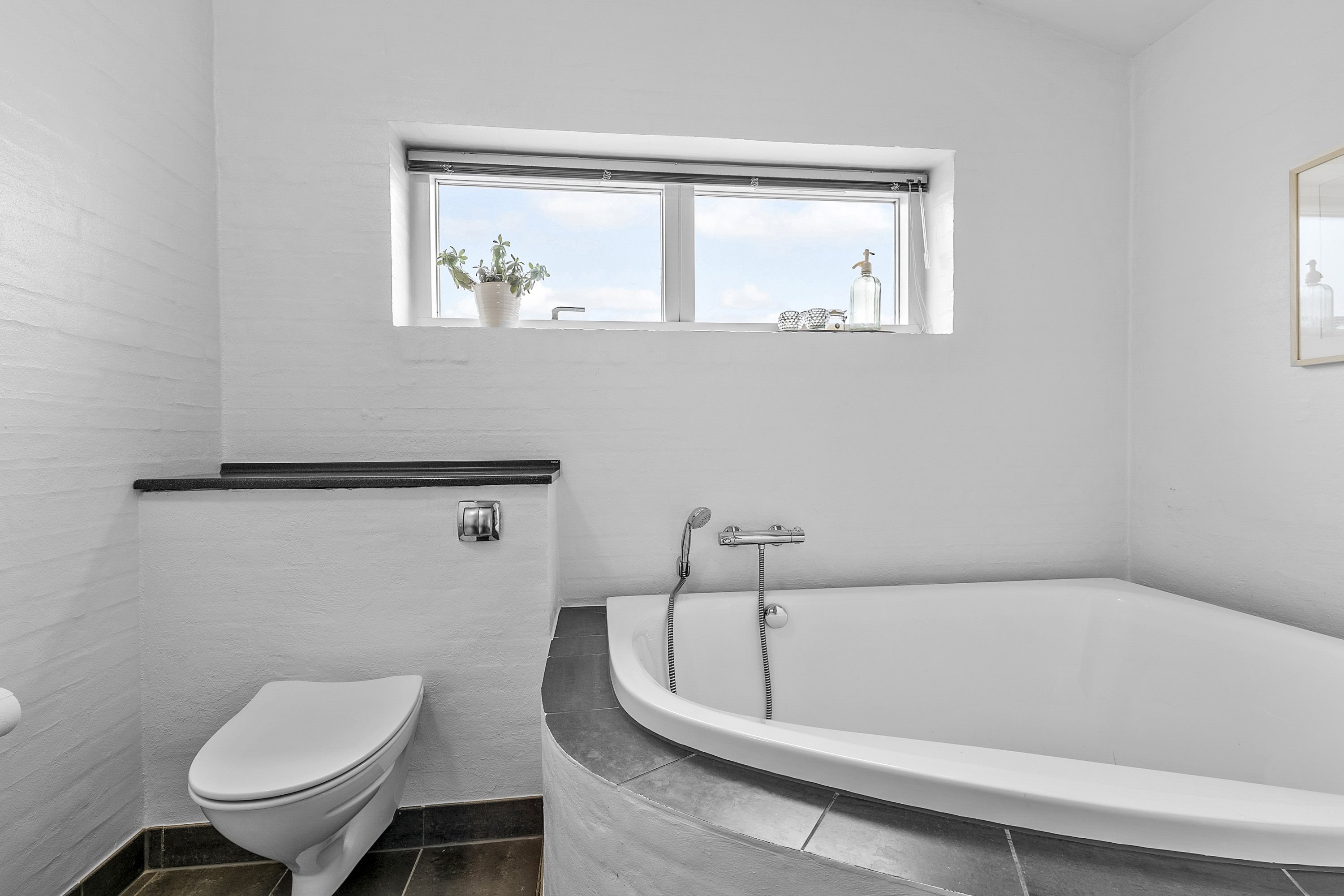 Fremhævet  billede i fuldskærmstilstand. Billede af Fjordbakken 13, Gjøl, 9440 Aabybro