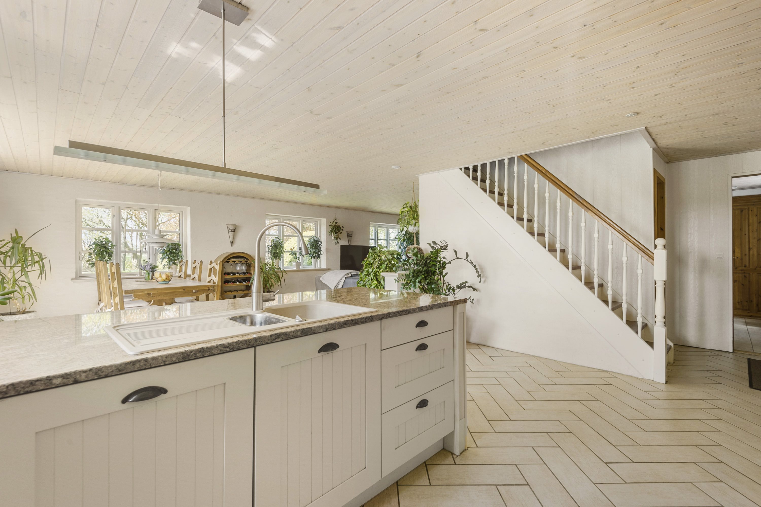 Fremhævet køkken billede i fuldskærmstilstand. Billede af Debelvej 120, 6855 Outrup