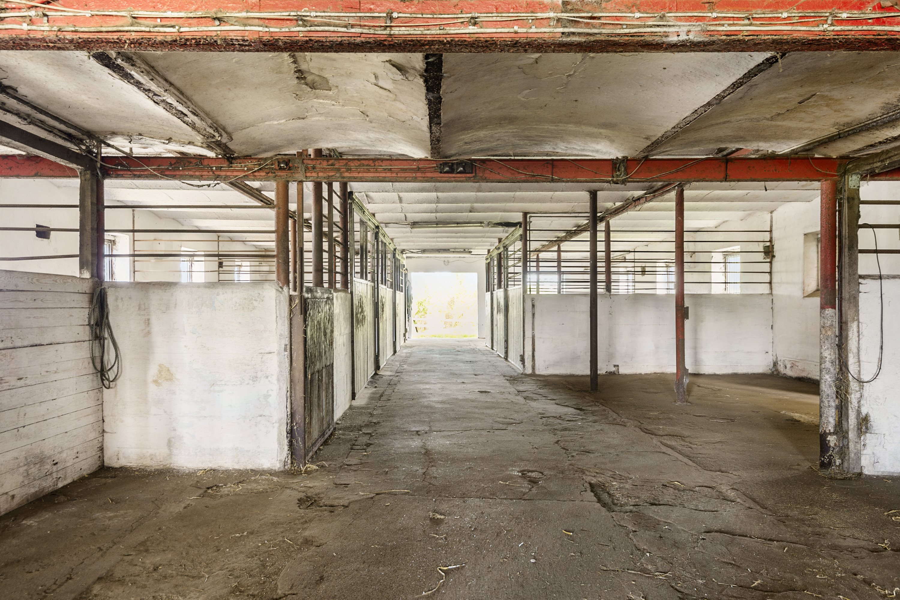 Fremhævet staldbygning billede i fuldskærmstilstand. Billede af Debelvej 120, 6855 Outrup