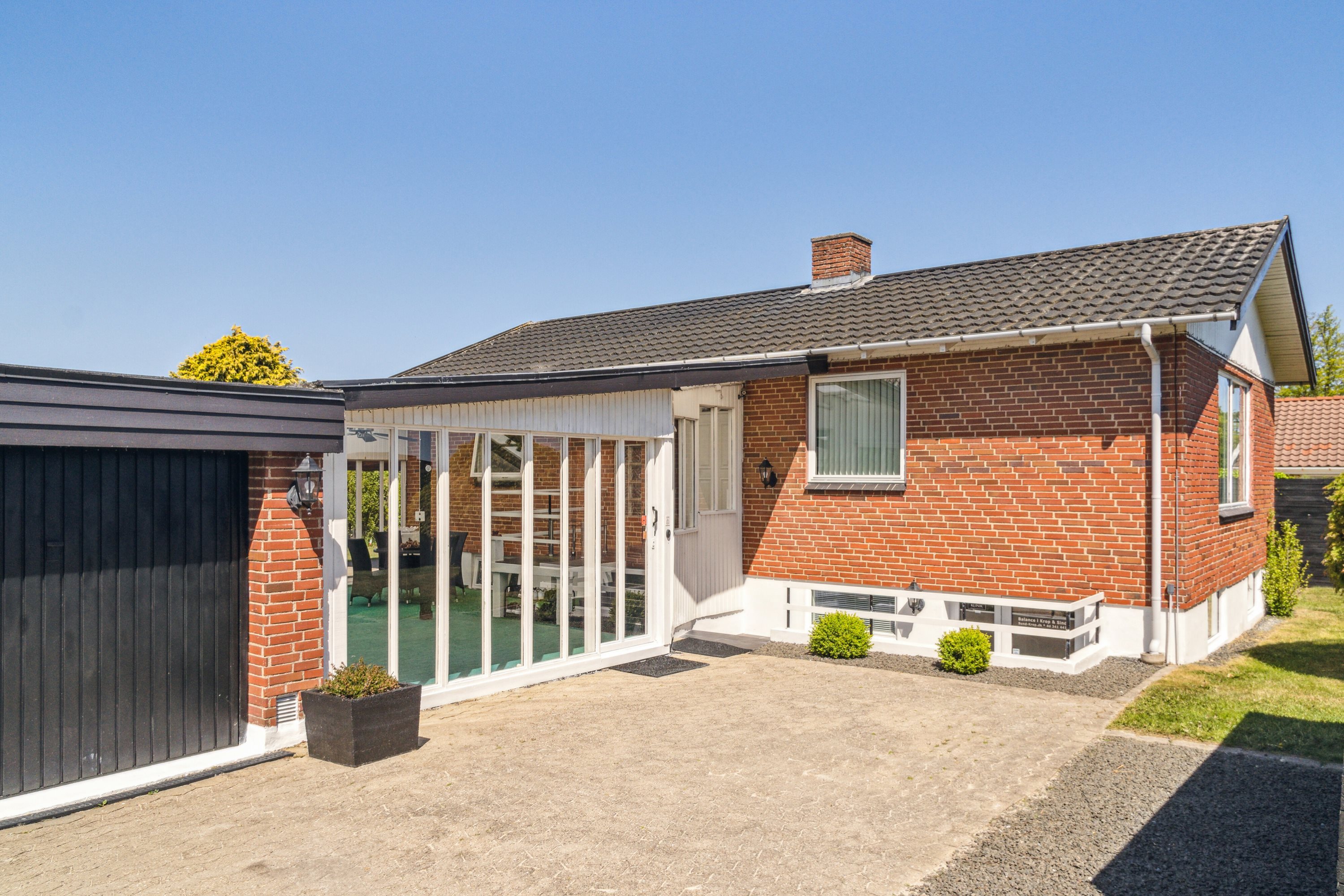 Fremhævet  billede i fuldskærmstilstand. Billede af Egå Strandvej 13, 8250 Egå