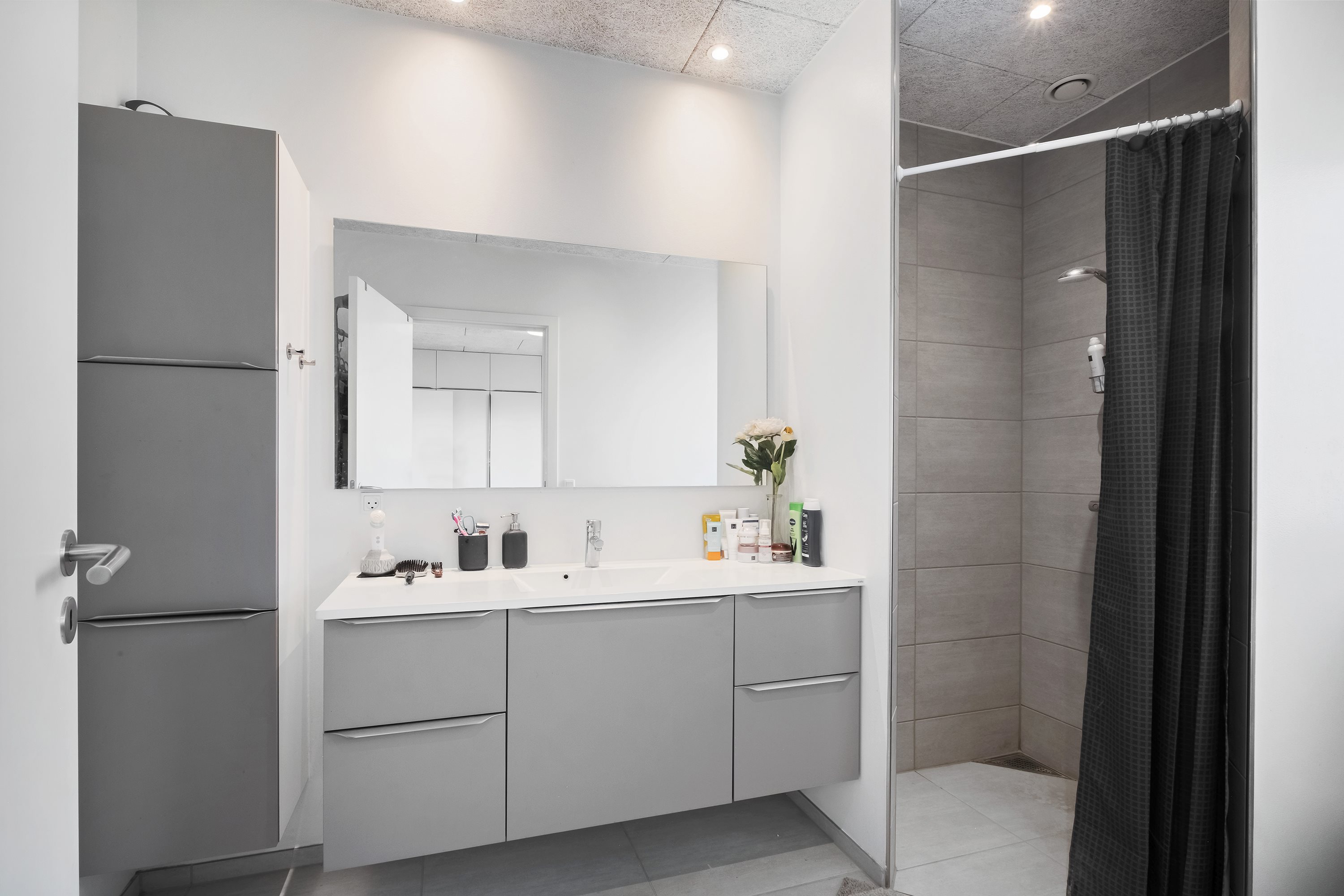 Fremhævet  billede i fuldskærmstilstand. Billede af Tinbergens Alle 115, 9260 Gistrup