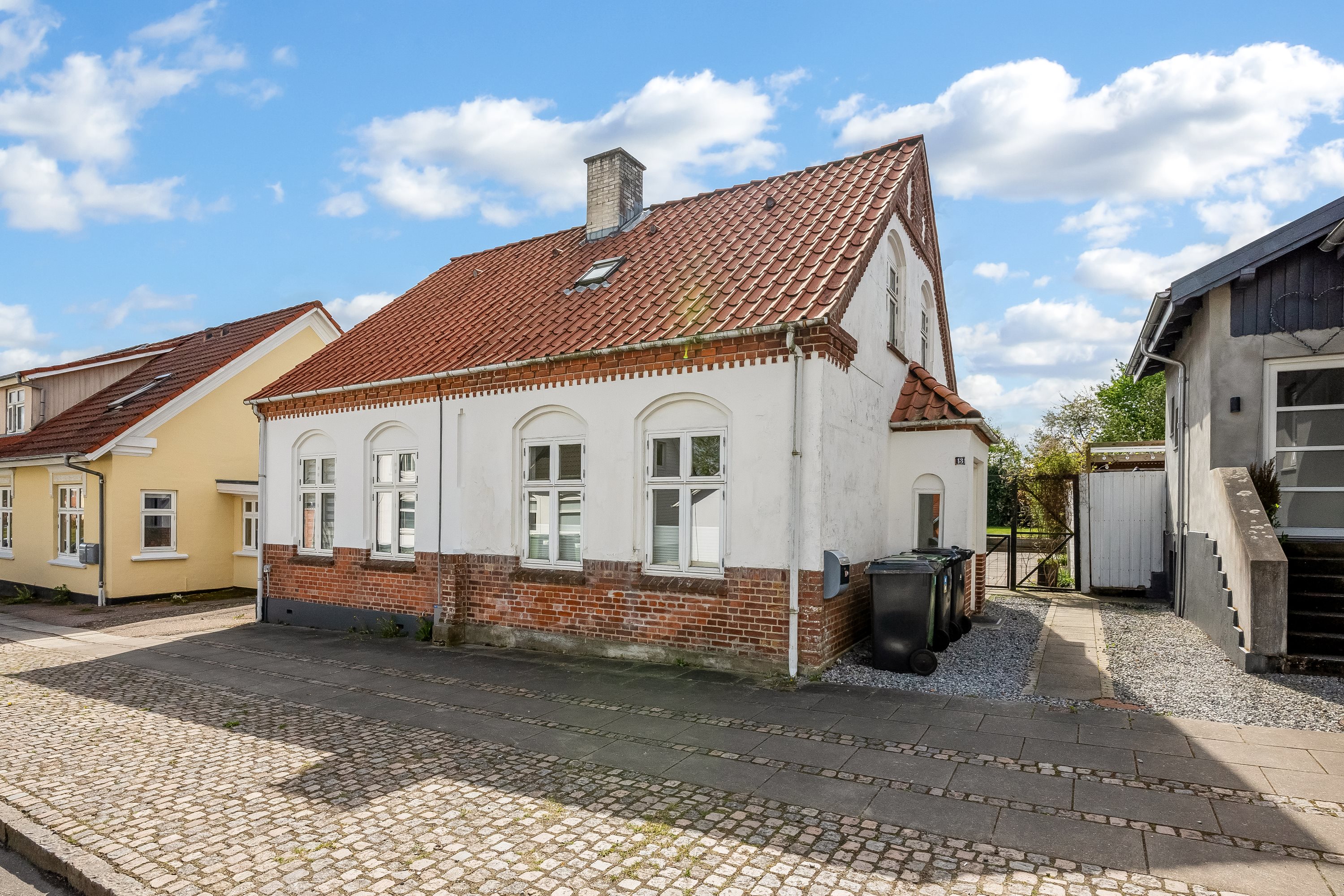 Fremhævet ejendommen billede i fuldskærmstilstand. Billede af Sønder Alle 13, 7500 Holstebro