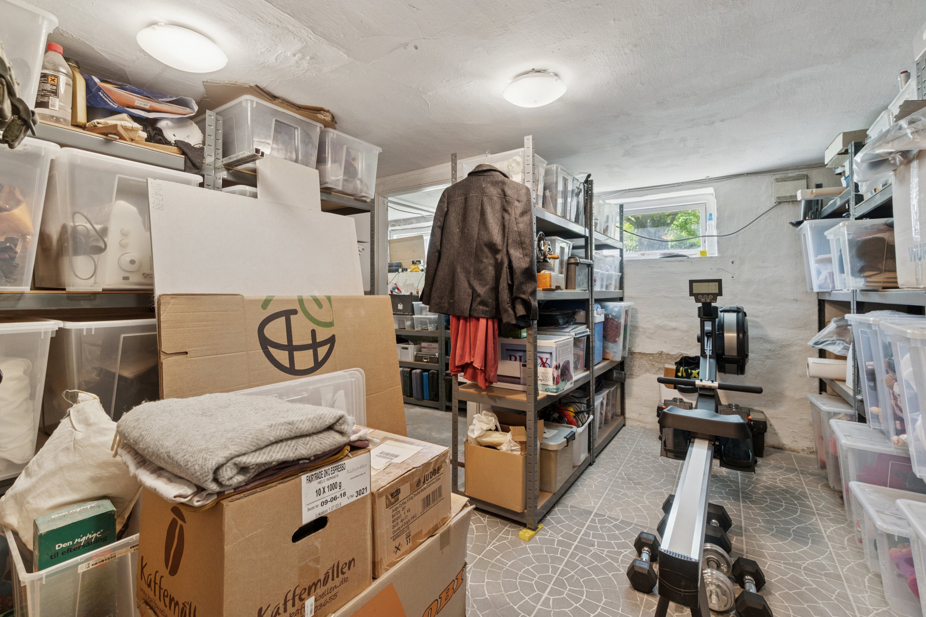 Fremhævet garage billede i fuldskærmstilstand. Billede af Rødovrevej 379, 2610 Rødovre