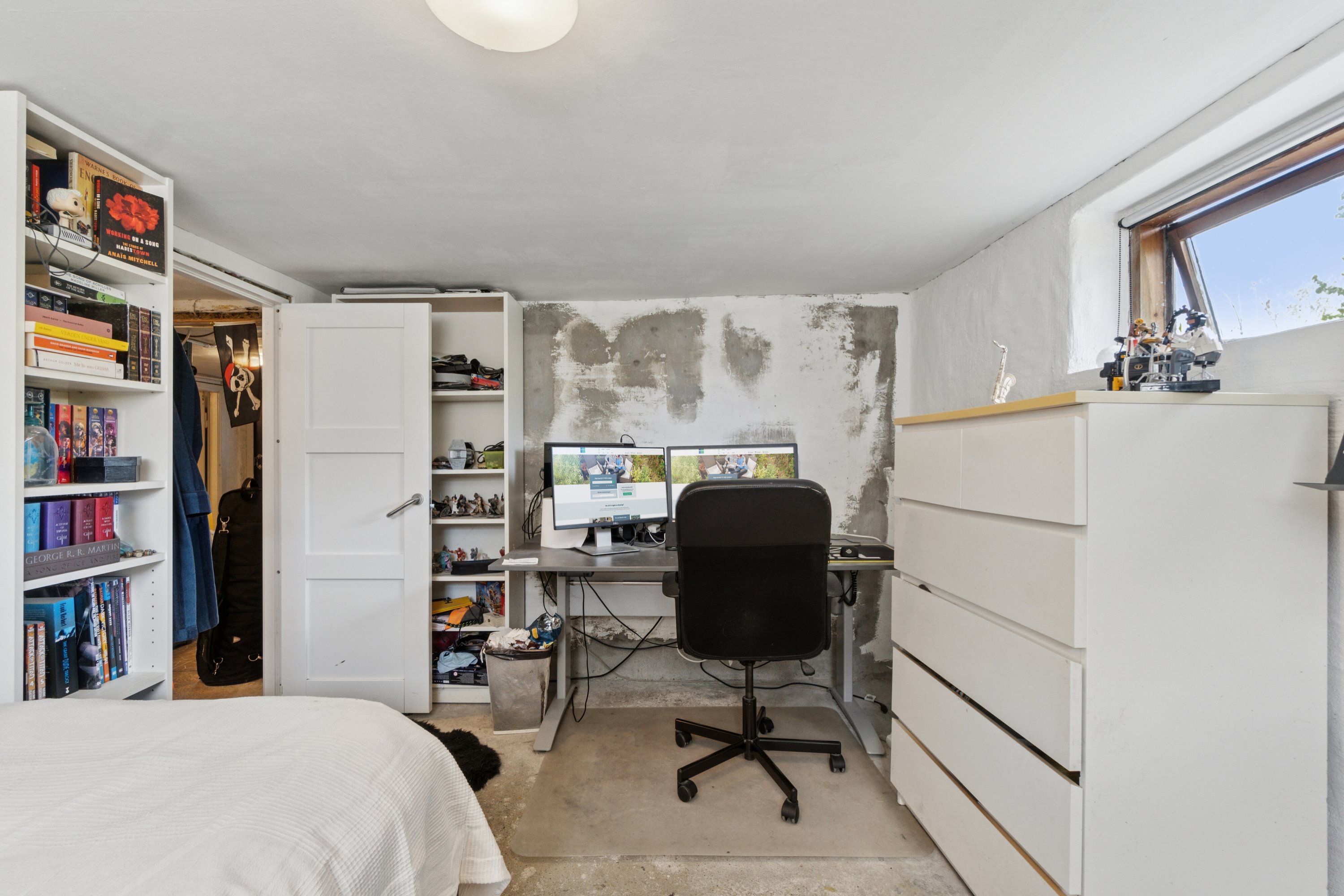 Fremhævet arbejdsværelse billede i fuldskærmstilstand. Billede af Rødovrevej 379, 2610 Rødovre